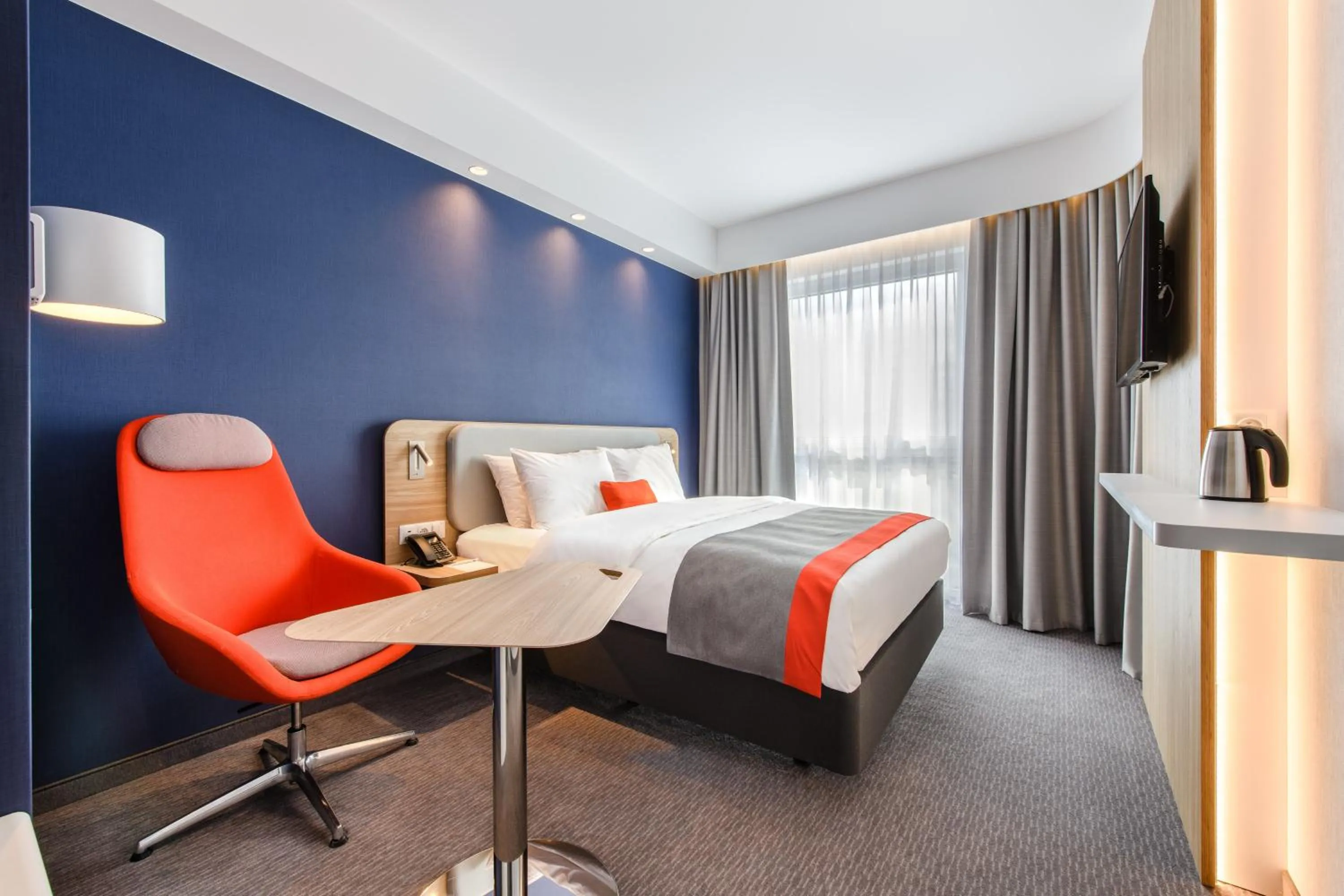Photo of the whole room, Bed in Holiday Inn Express - Rzeszow Airport by IHG