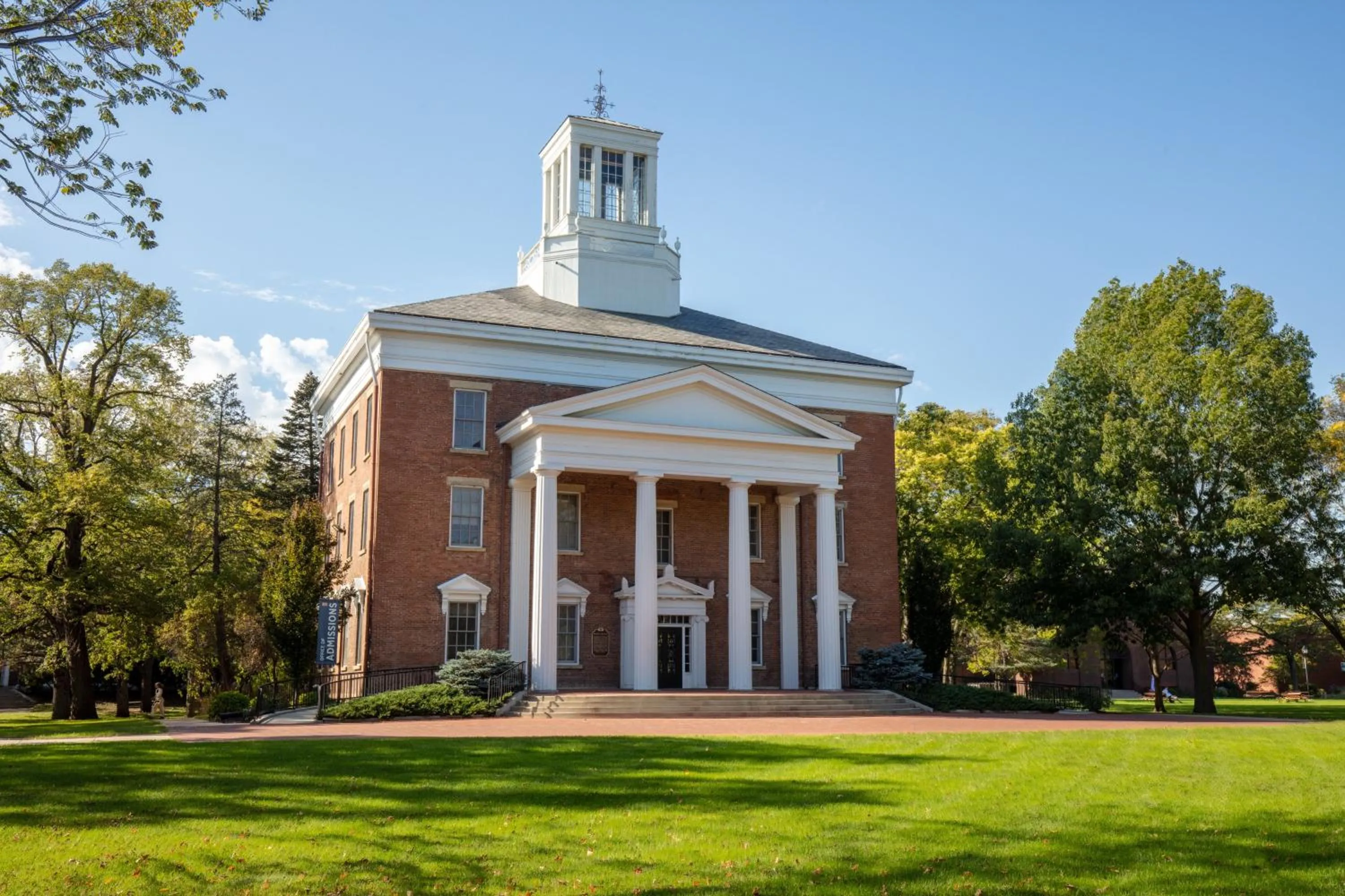 Area and facilities in Holiday Inn Express & Suites - Beloit by IHG