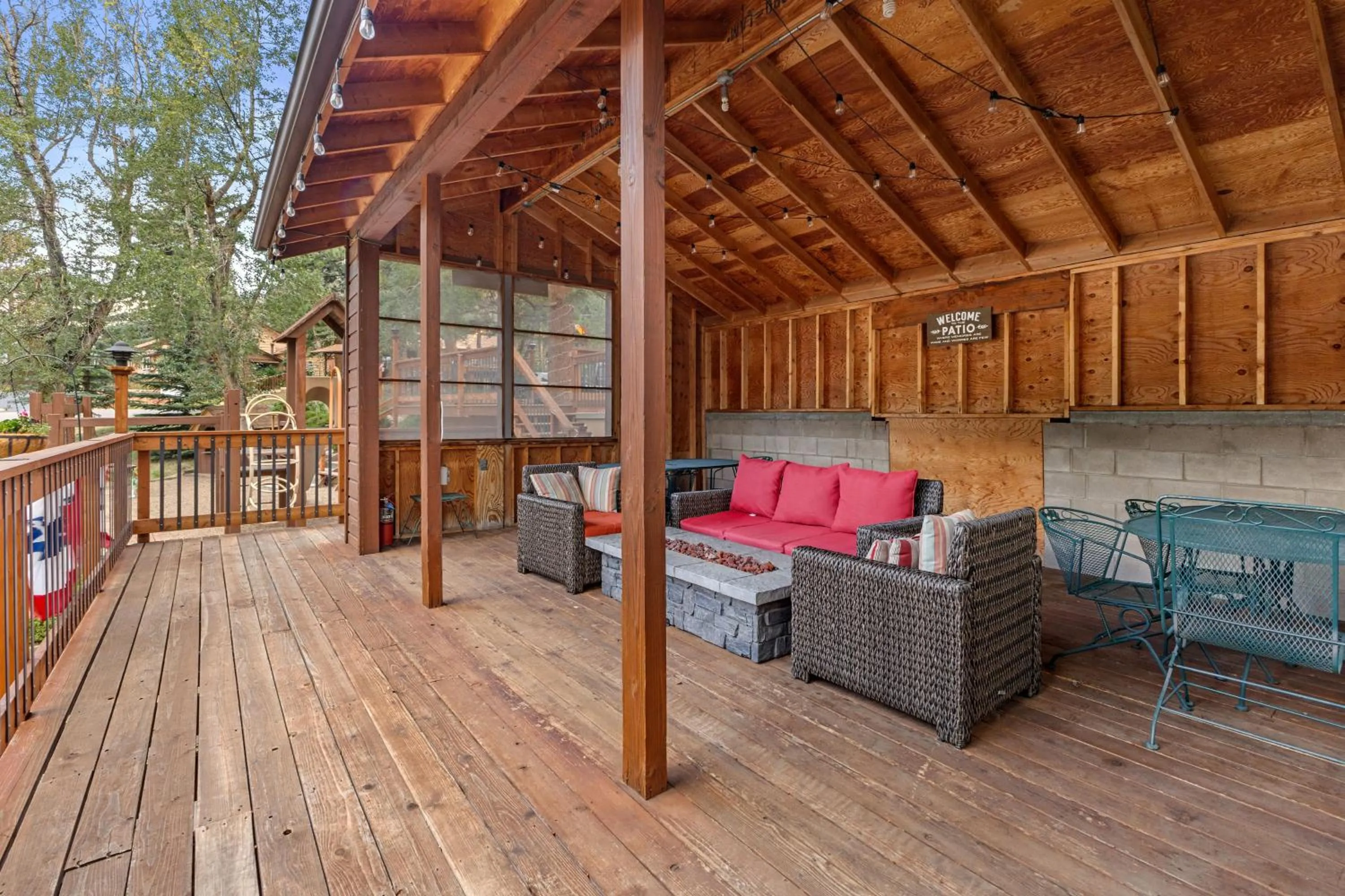 Patio in Wildwood Inn