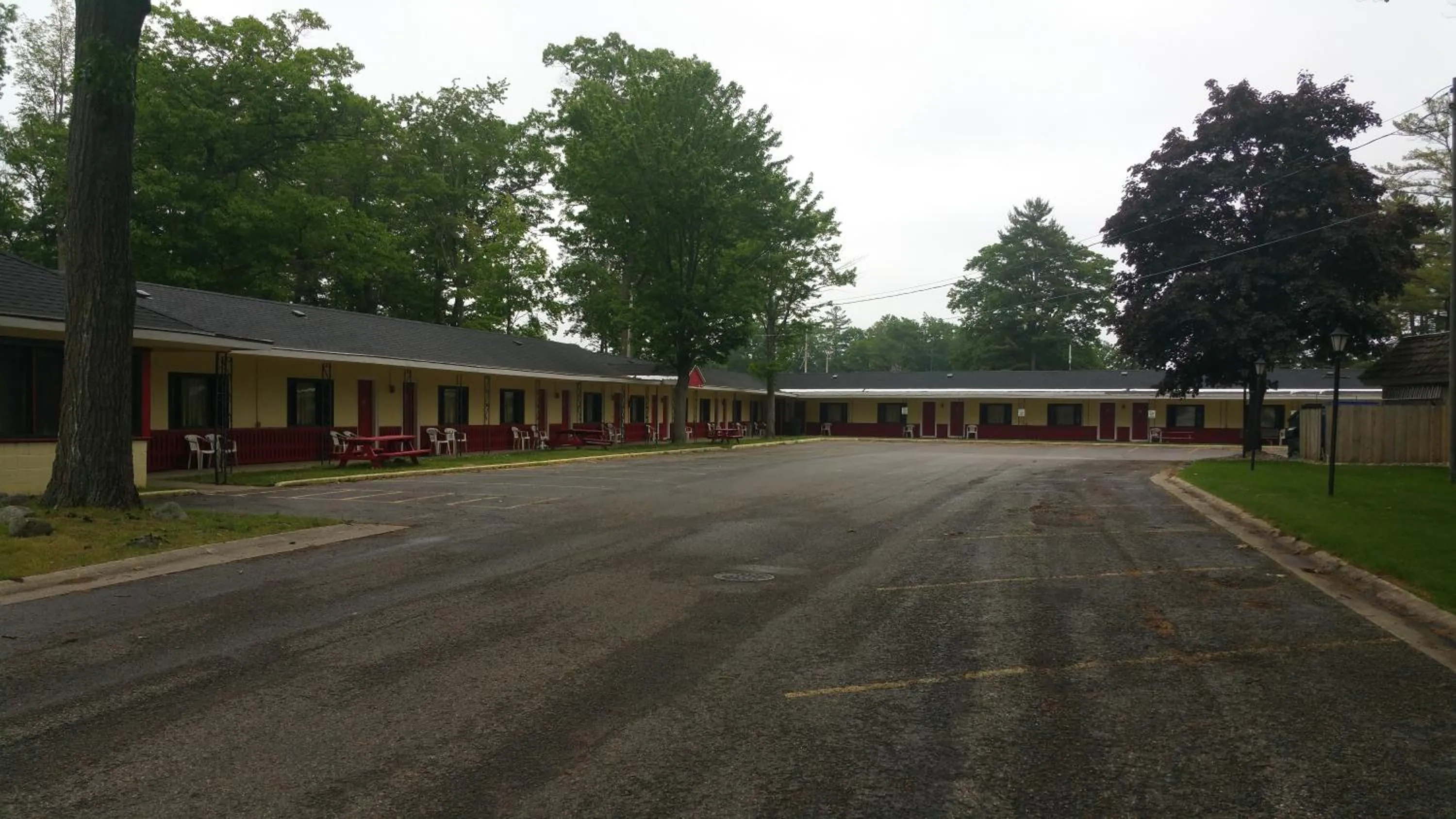 Nearby landmark in Sun N Snow Hotel