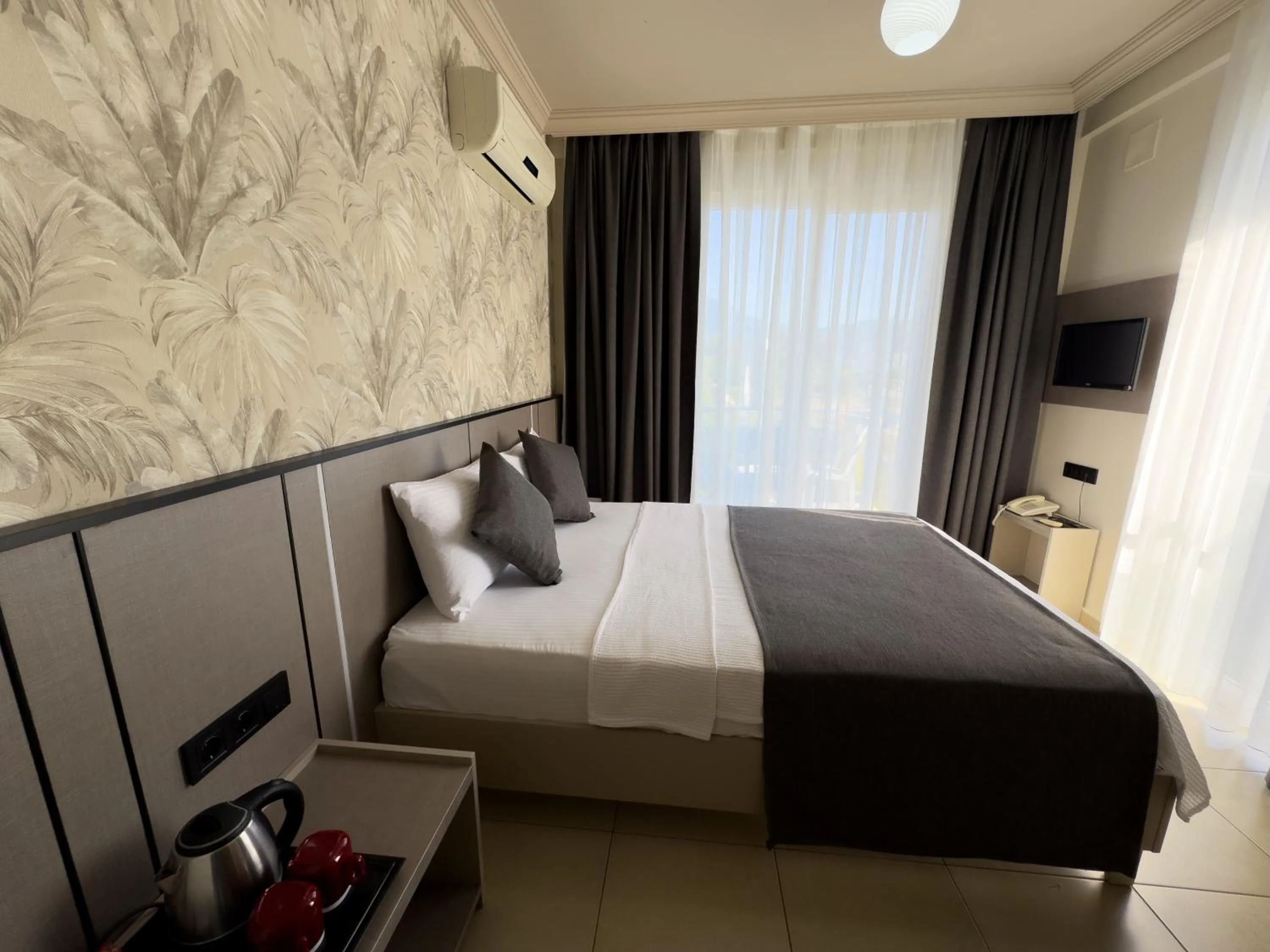 Bed in Sardunya Hotel