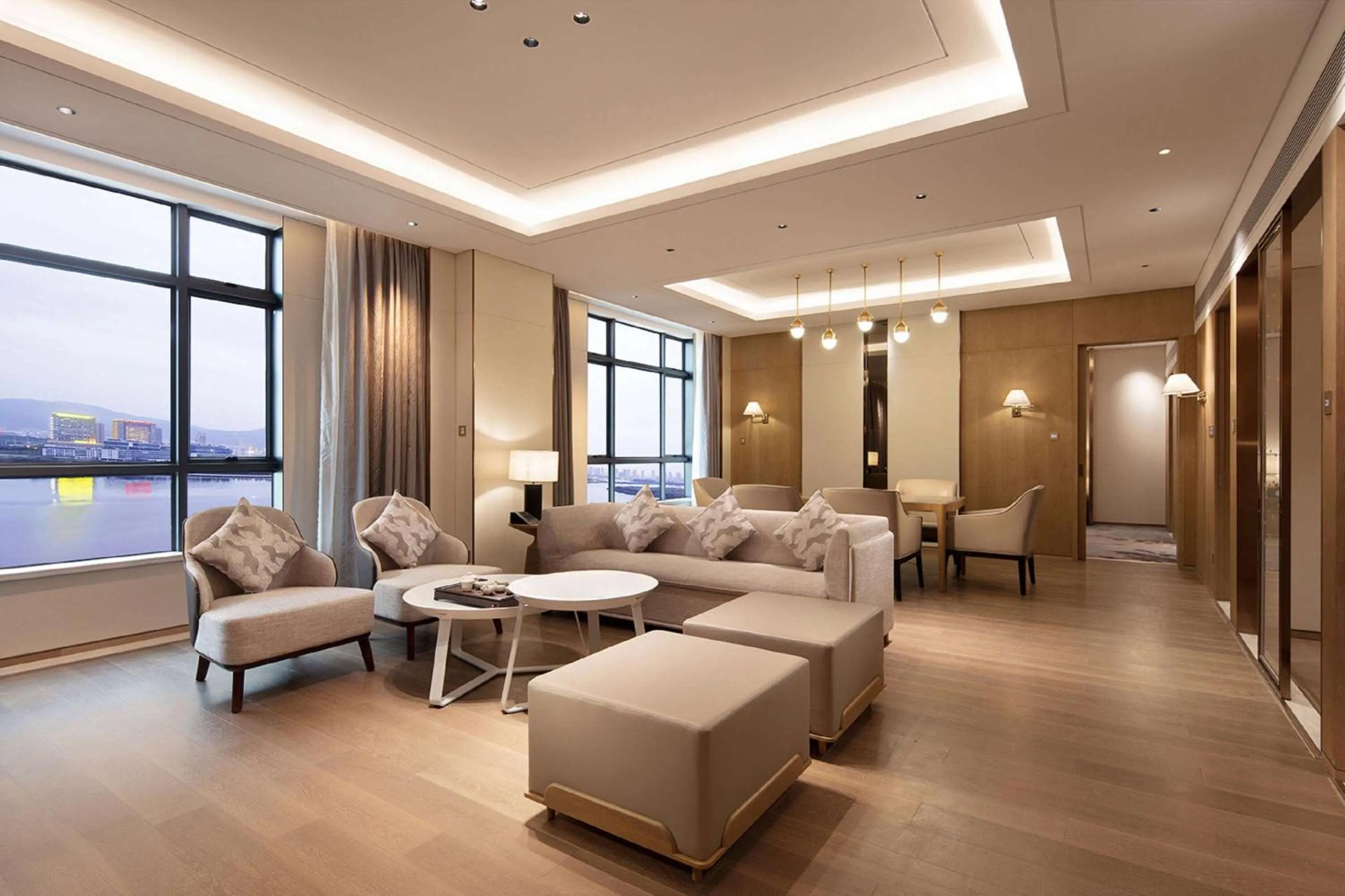 Bed in Howard Johnson by Wyndham Jimei Lake Plaza Xiamen