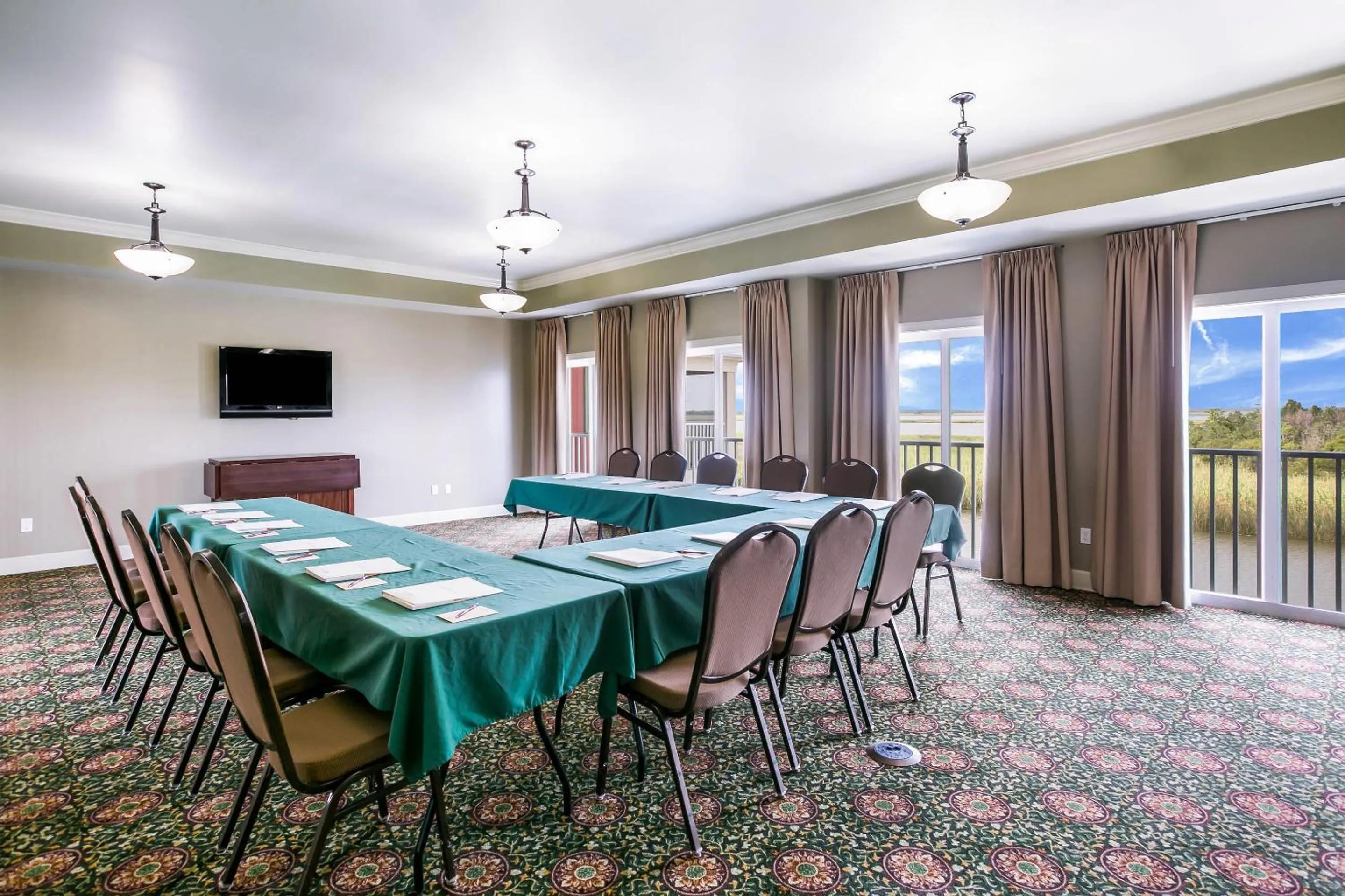 Meeting/conference room in Water Street Hotel & Marina, an Ascend Collection Hotel