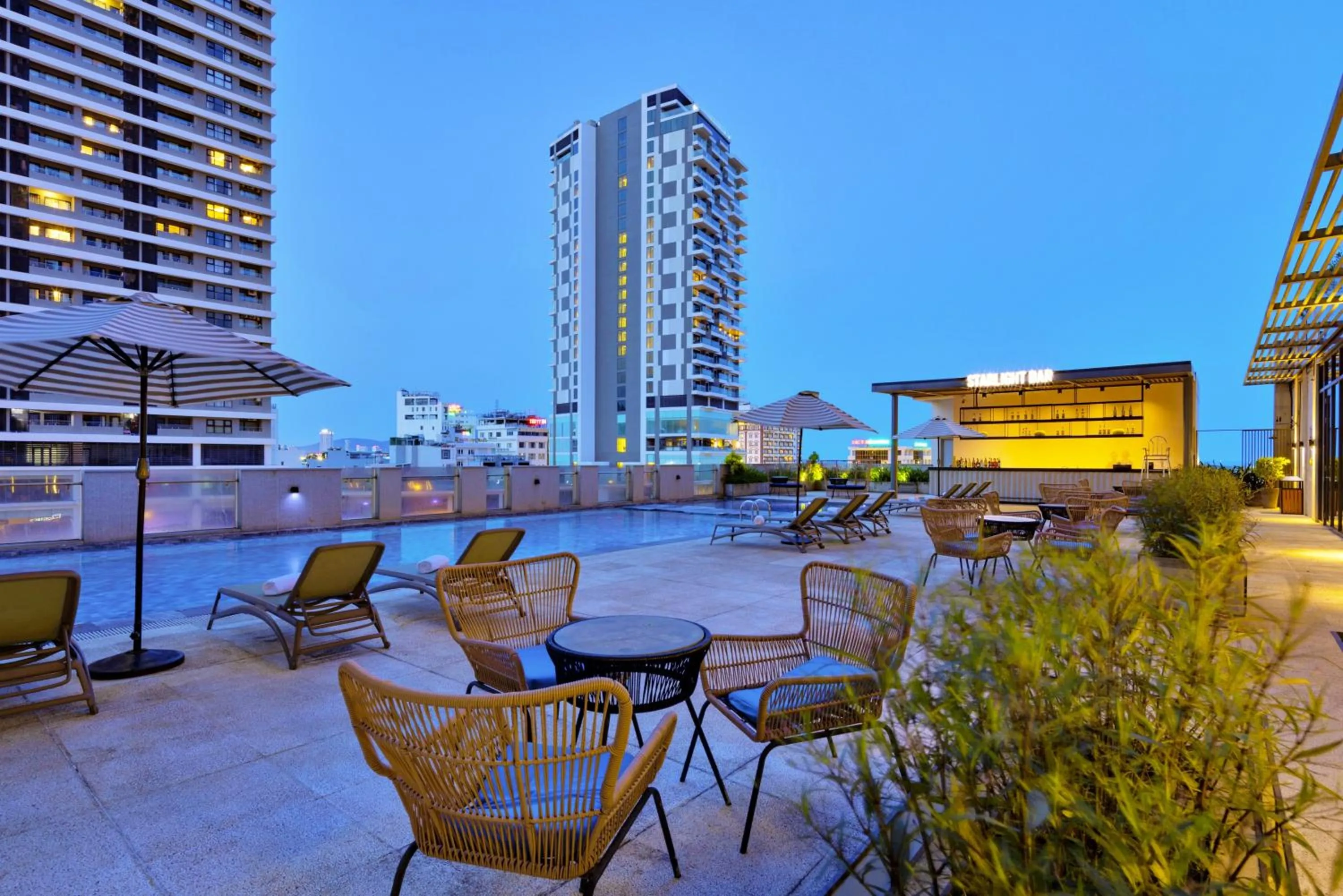 Lounge or bar in Anya Beach Hotel Quy Nhon