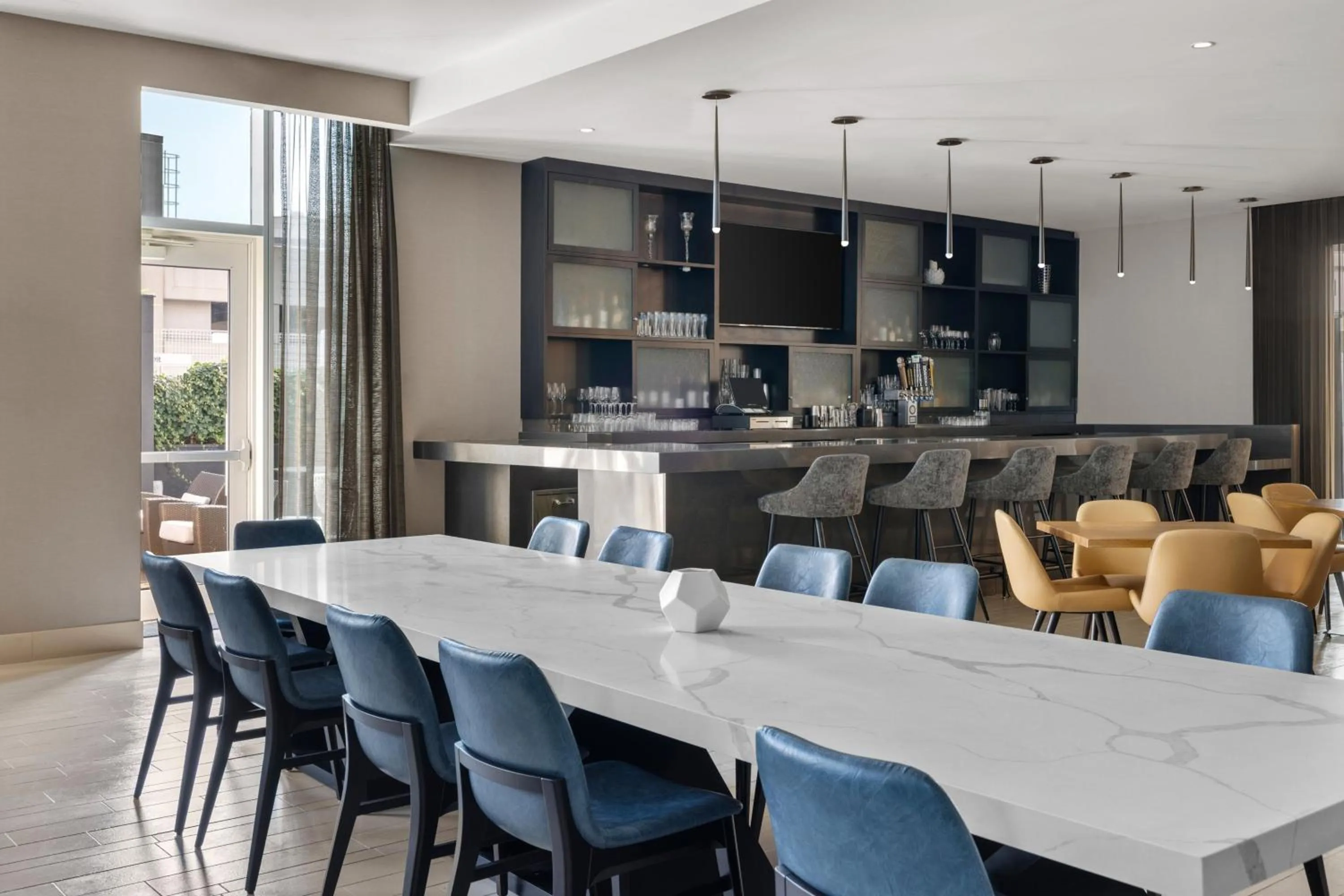 Lobby or reception in Residence Inn by Marriott The Bronx at Metro Center Atrium