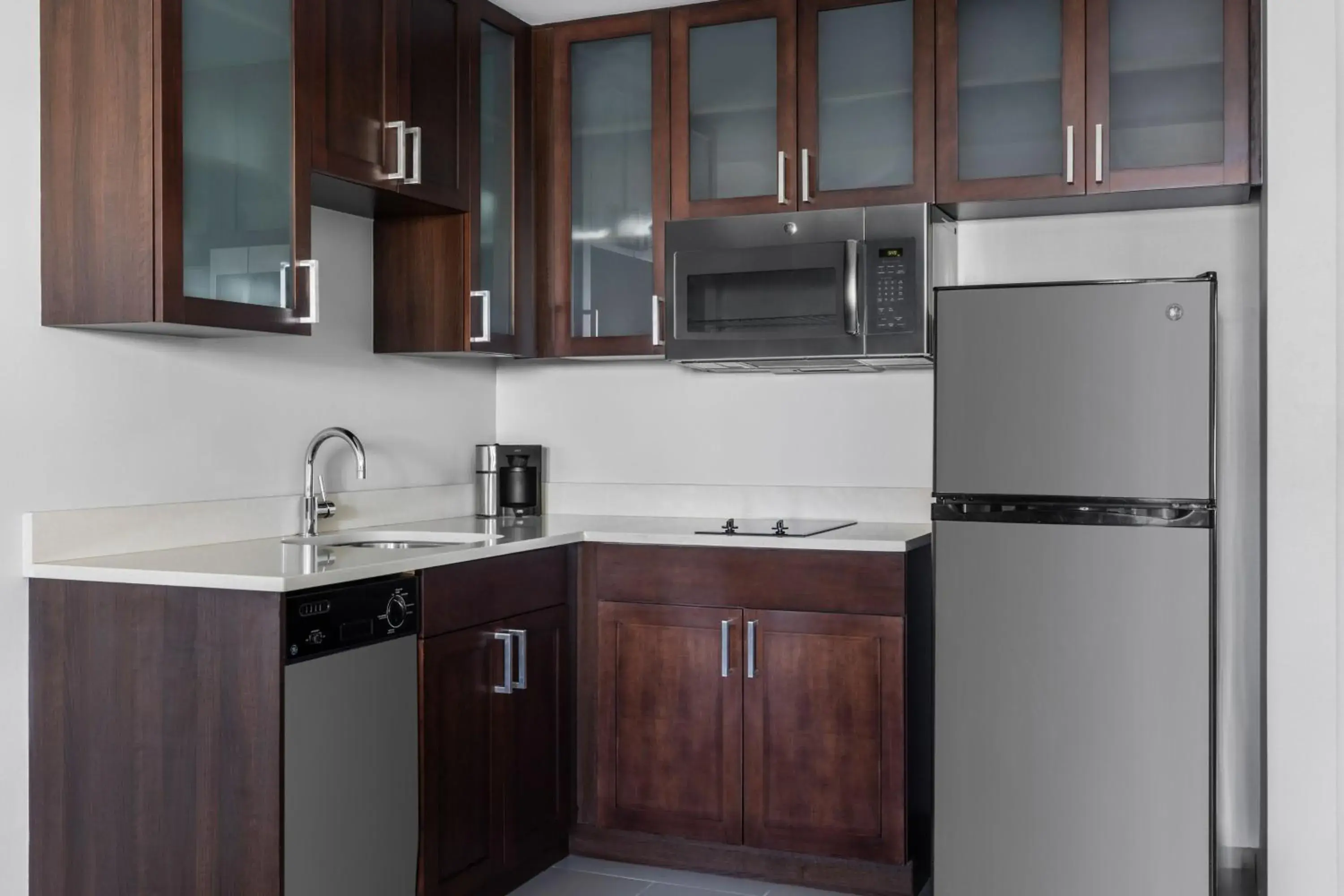 One-Bedroom Suite in Residence Inn by Marriott The Bronx at Metro Center Atrium One-Bedroom Suite in Residence Inn by Marriott The Bronx at Metro Center Atrium