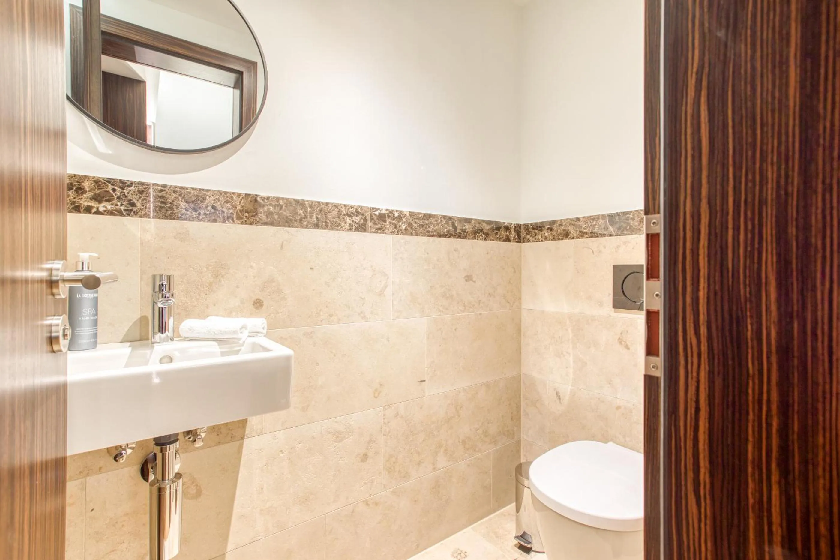 Bathroom in Parkhotel Heilbronn