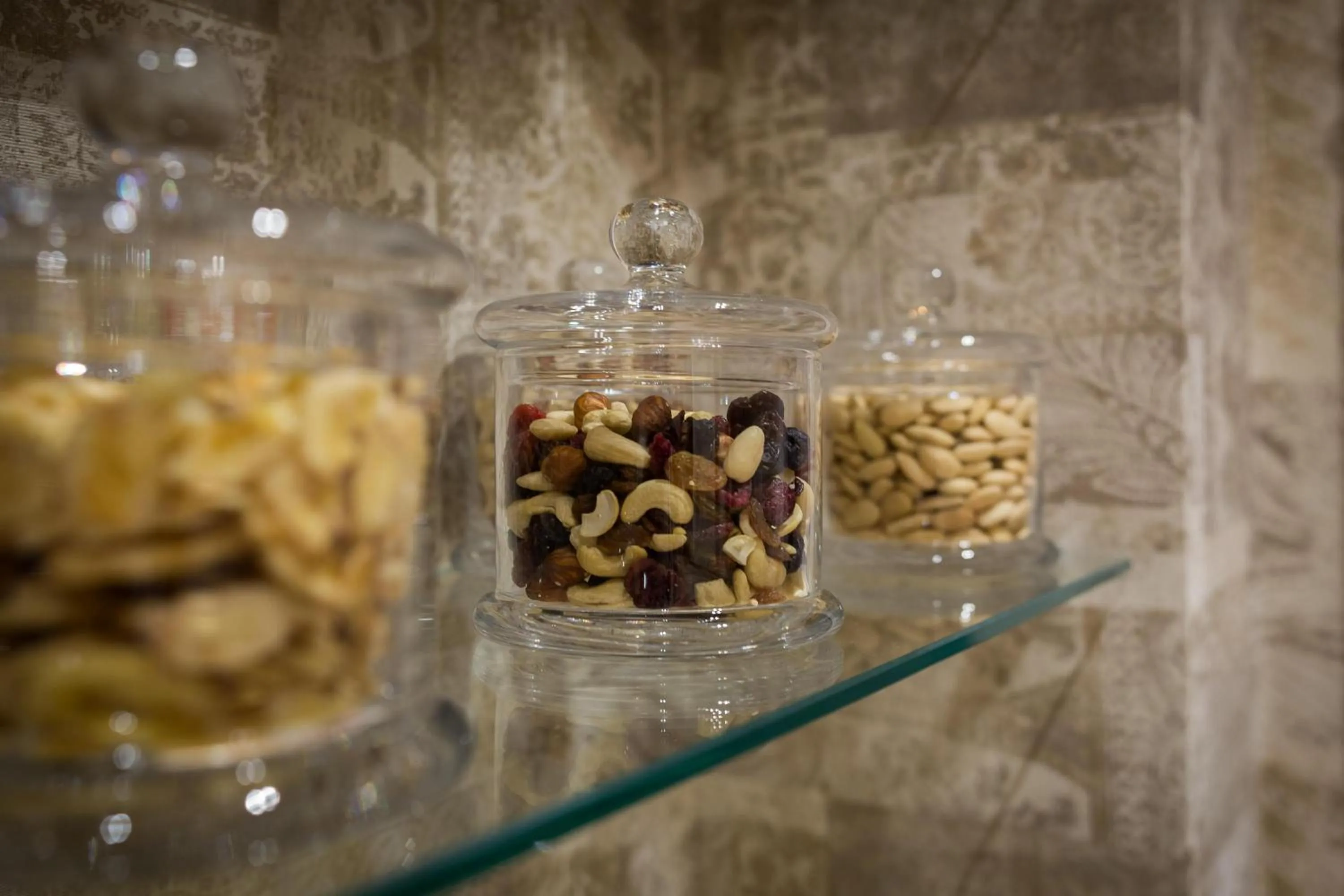 Food in Five Elements Luxury Rooms