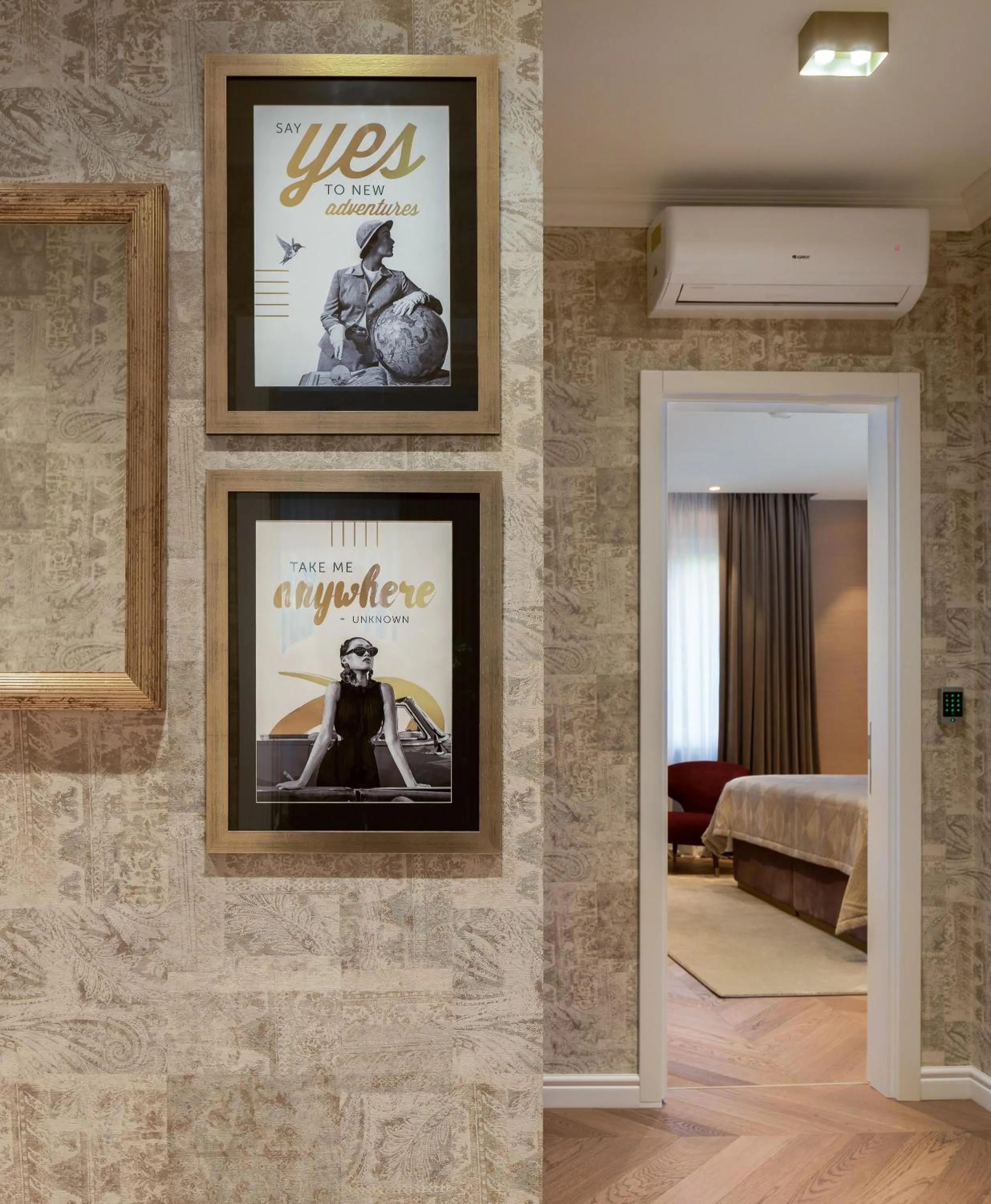 Lobby or reception in Five Elements Luxury Rooms