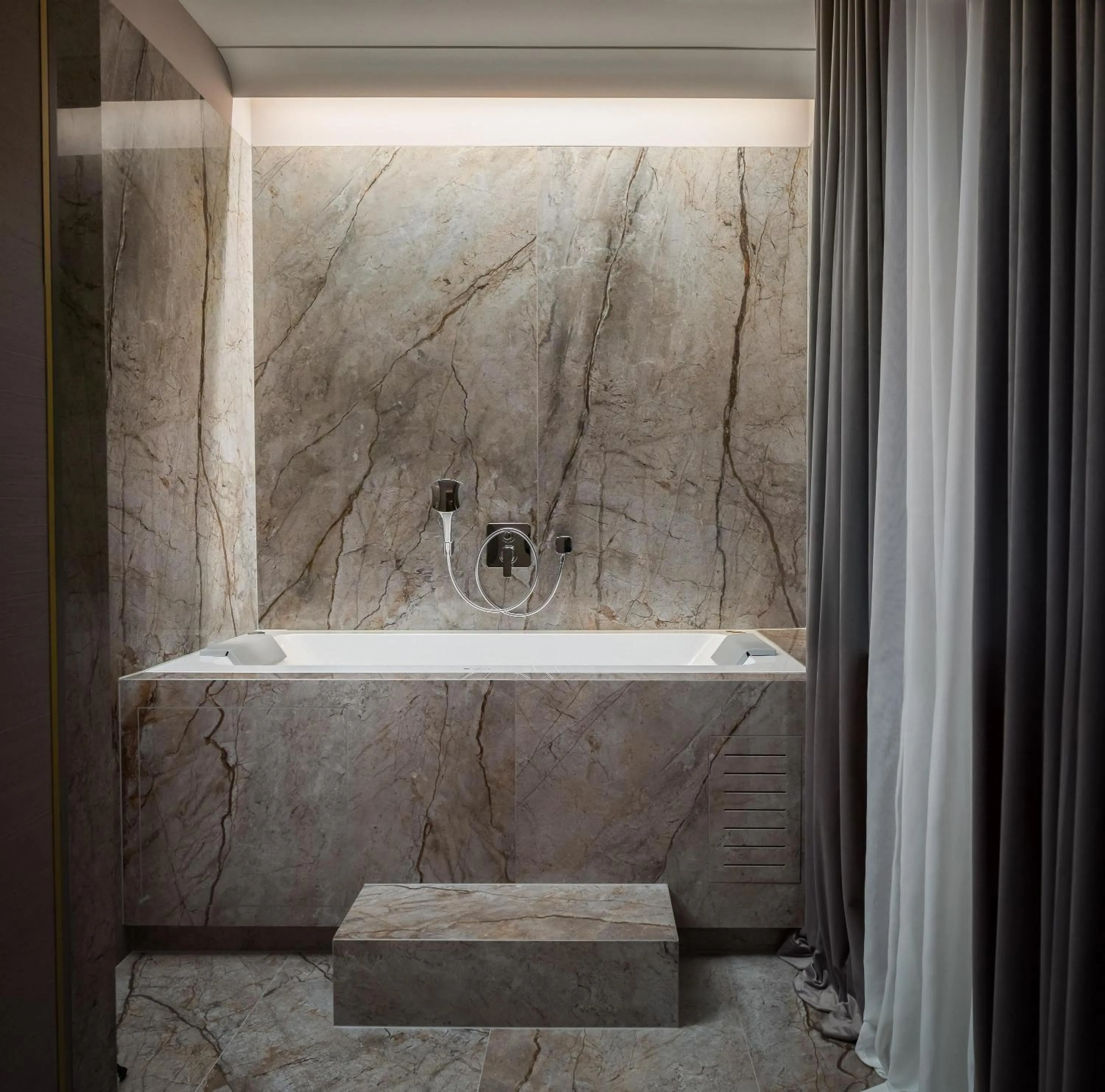 Hot Tub in Five Elements Luxury Rooms