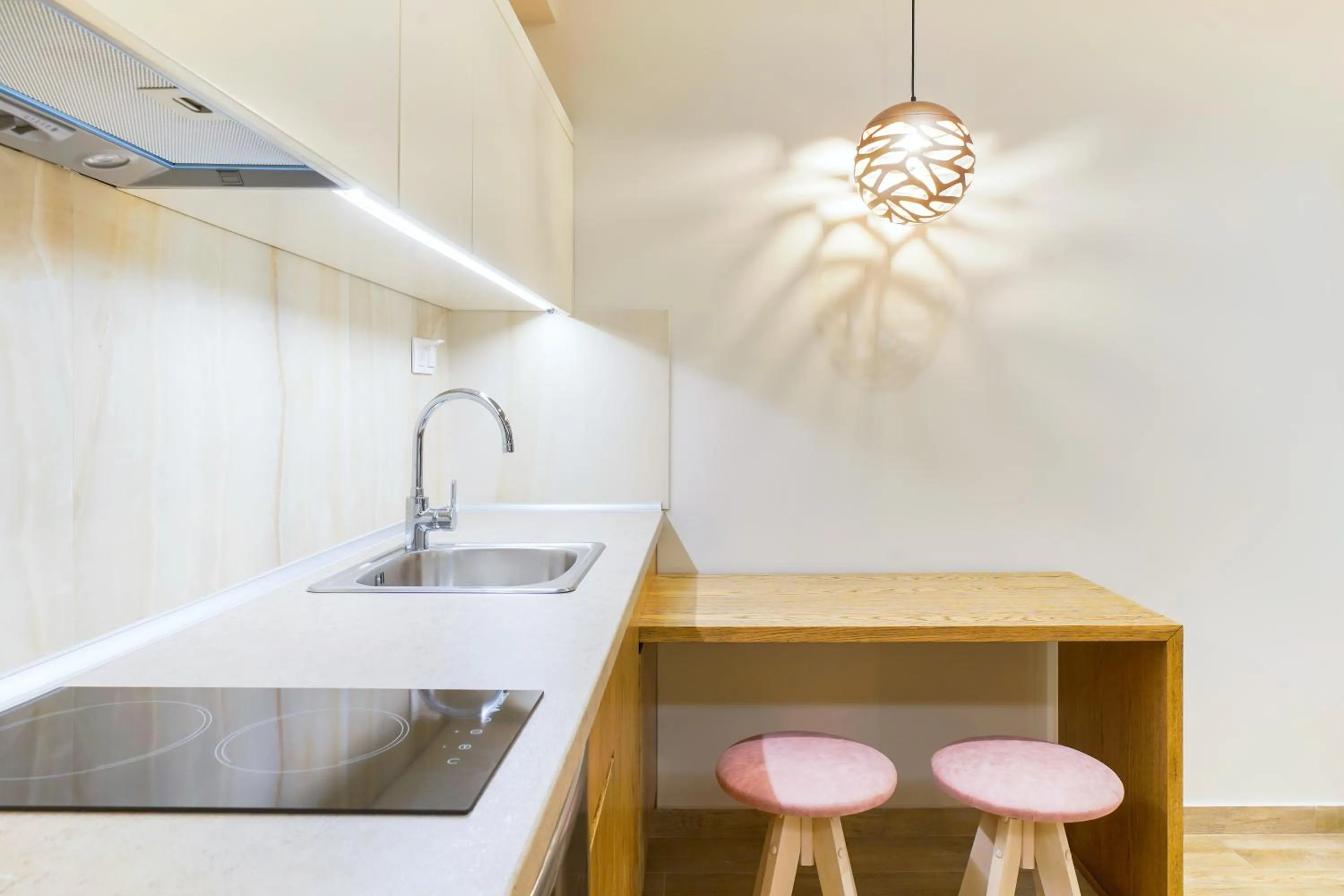 Kitchen or kitchenette in Iliomagic Luxury Suites Thassos