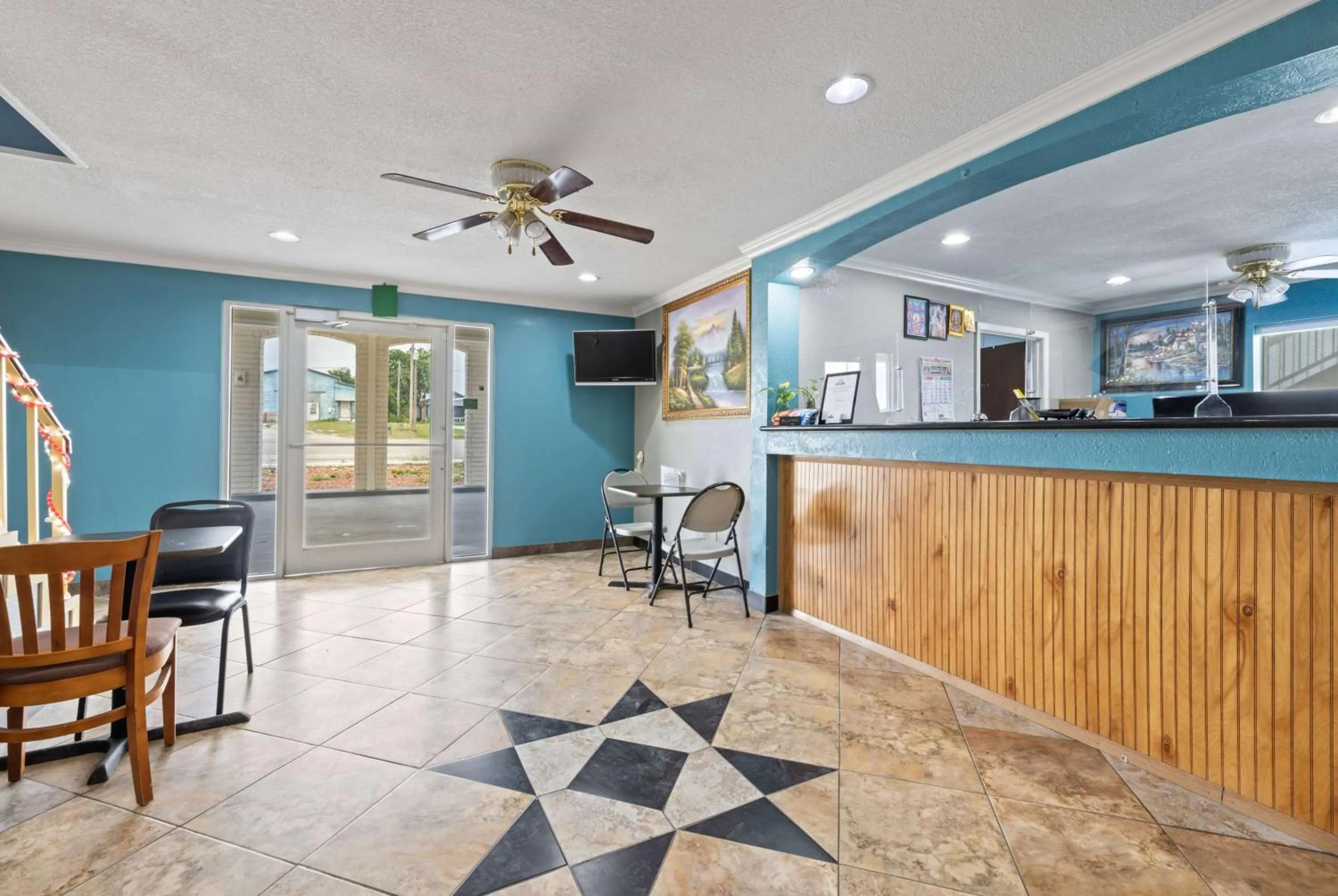 Lobby or reception in Days Inn by Wyndham Kenedy Karnes City