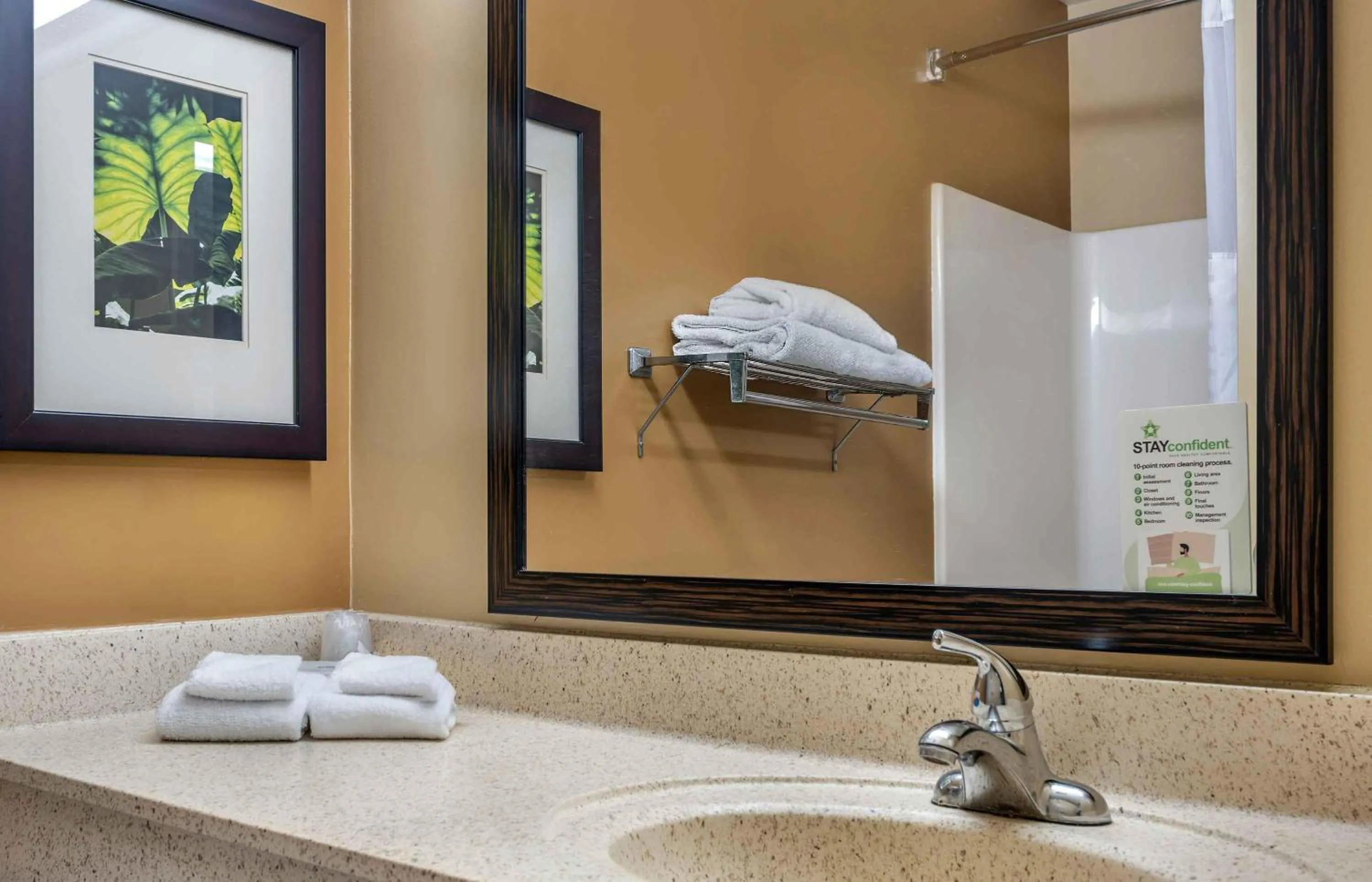 Bathroom in Extended Stay America Suites - Austin - Downtown - Town Lake