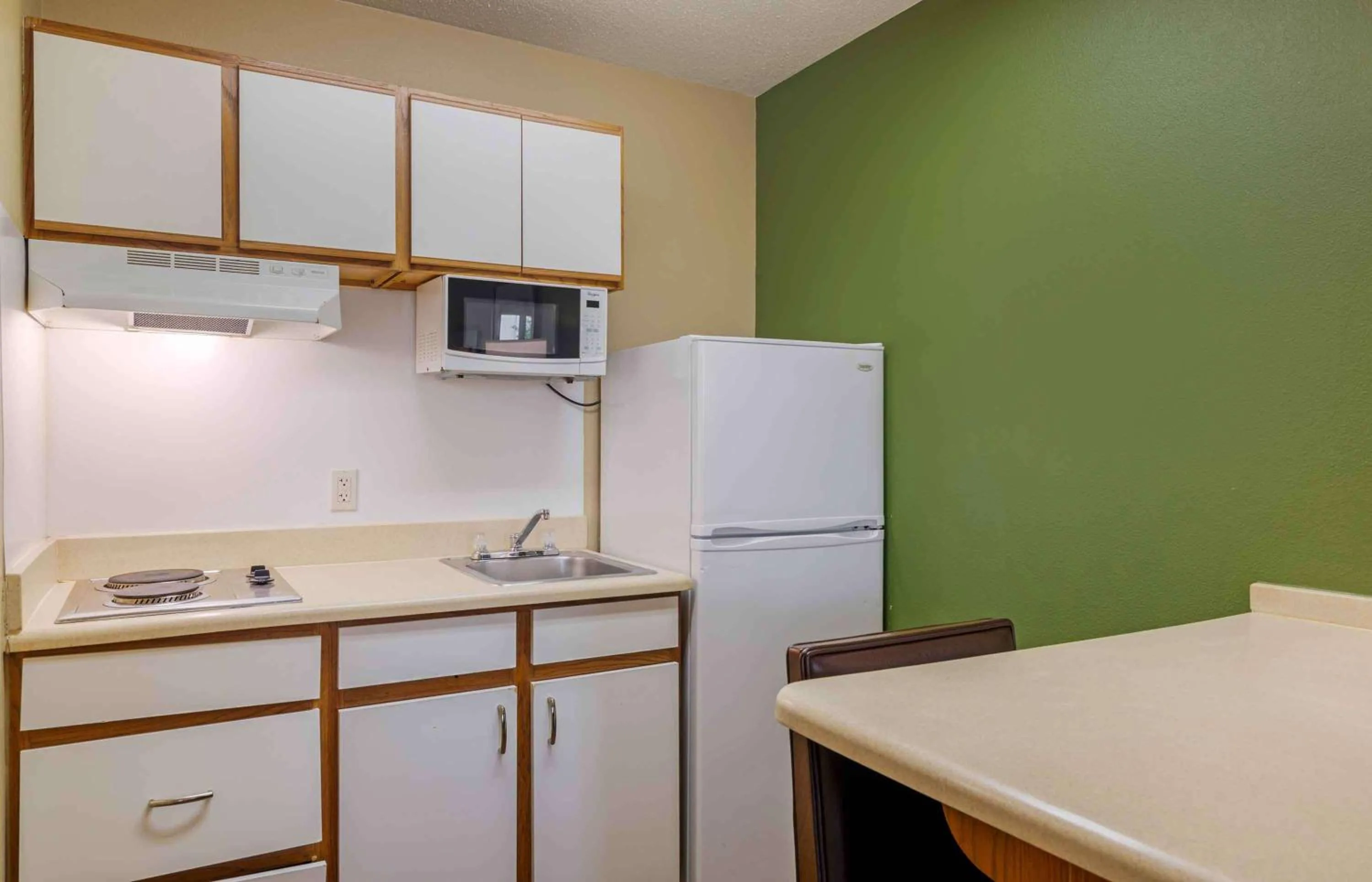 Bedroom in Extended Stay America Suites Washington DC Germantown Town Center