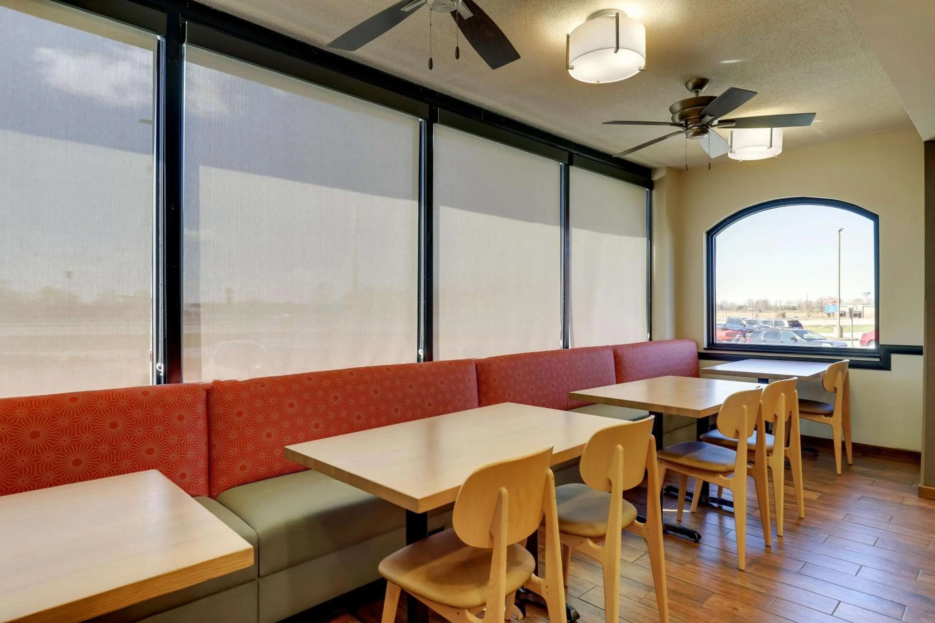 Breakfast in Drury Inn & Suites Marion