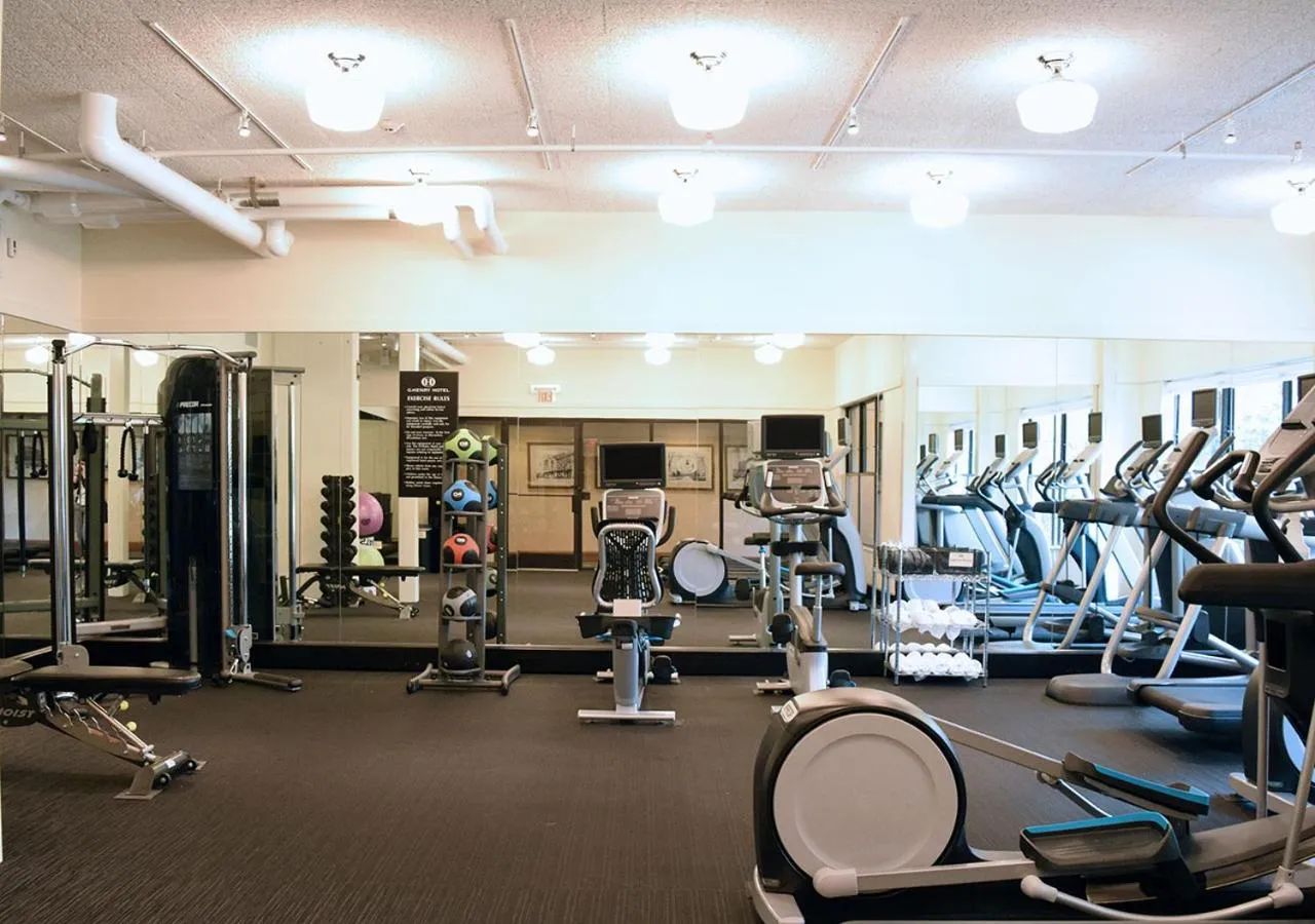 Fitness centre/facilities in O.Henry Hotel