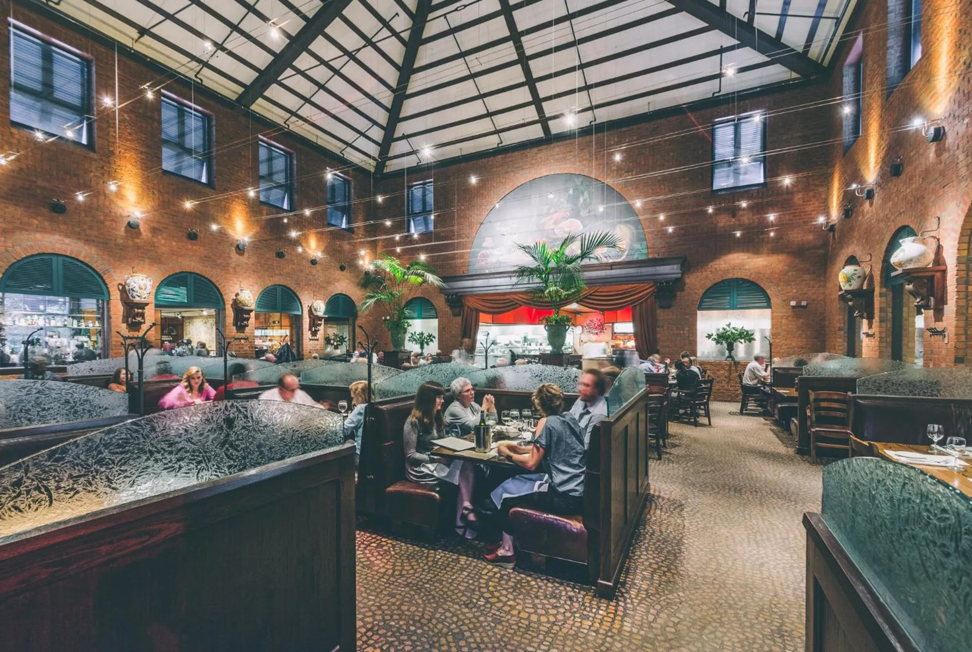 Restaurant/places to eat in O.Henry Hotel