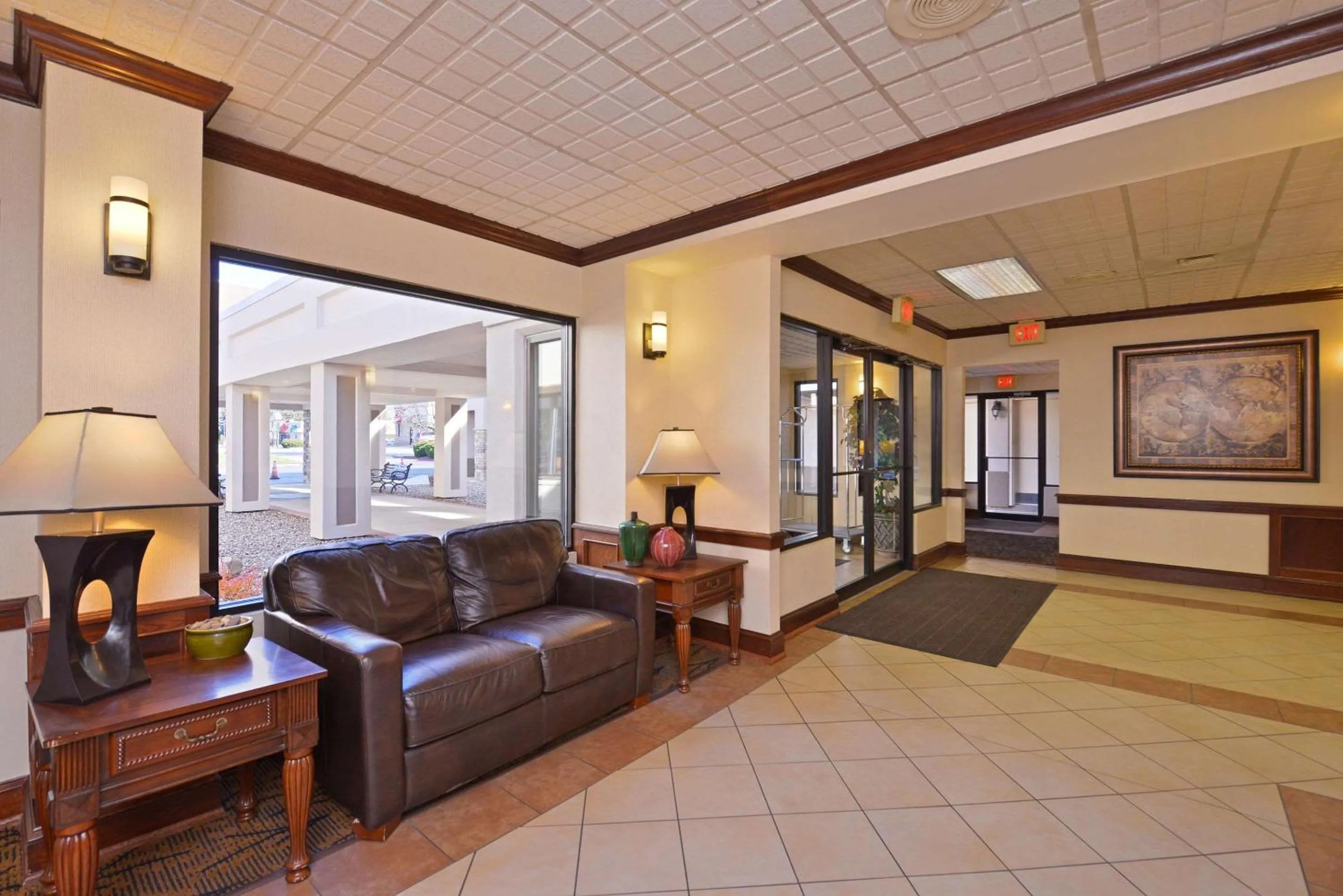 Lobby or reception in Best Western Williamsport Inn
