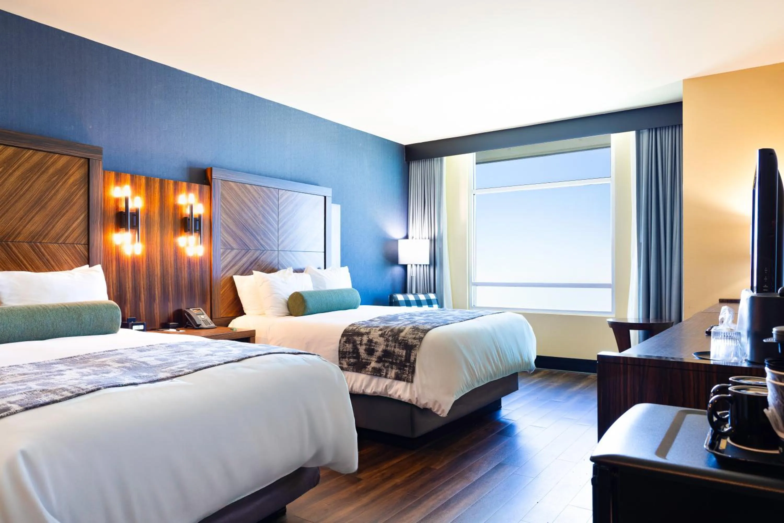 Bed in Apache Casino Hotel