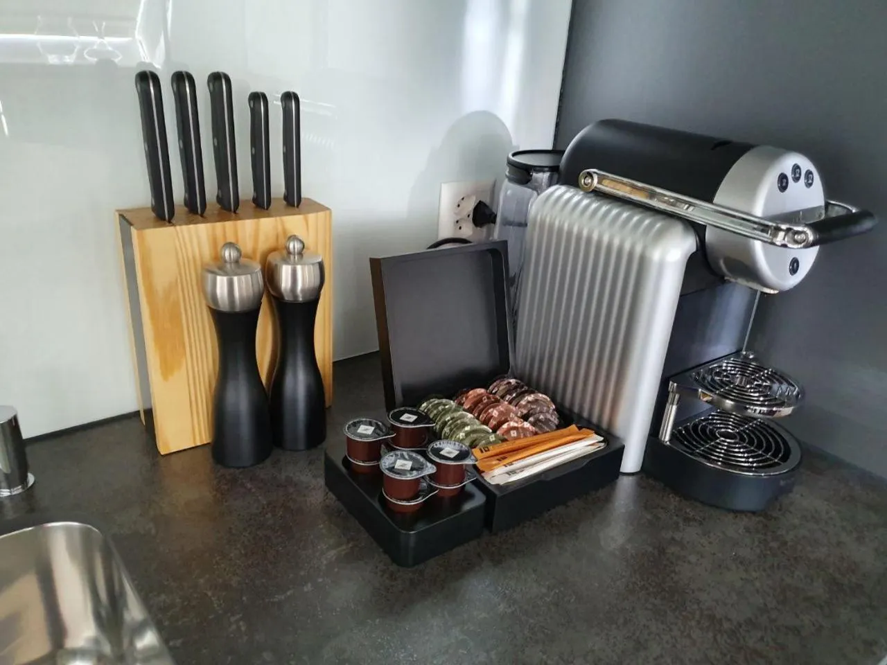 Coffee/tea facilities in Le Bijou Bahnhofstrasse / Paradeplatz