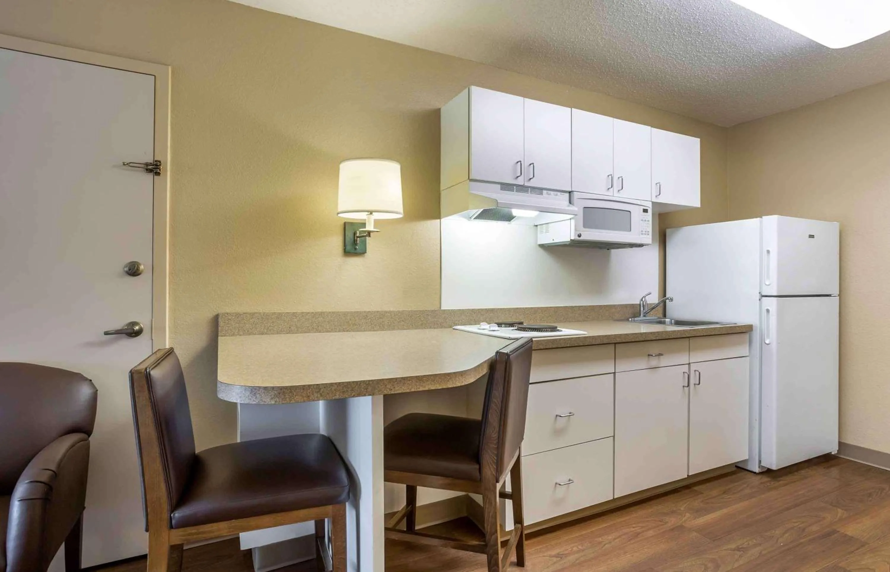 Bedroom in Extended Stay America Suites - Norwalk - Stamford