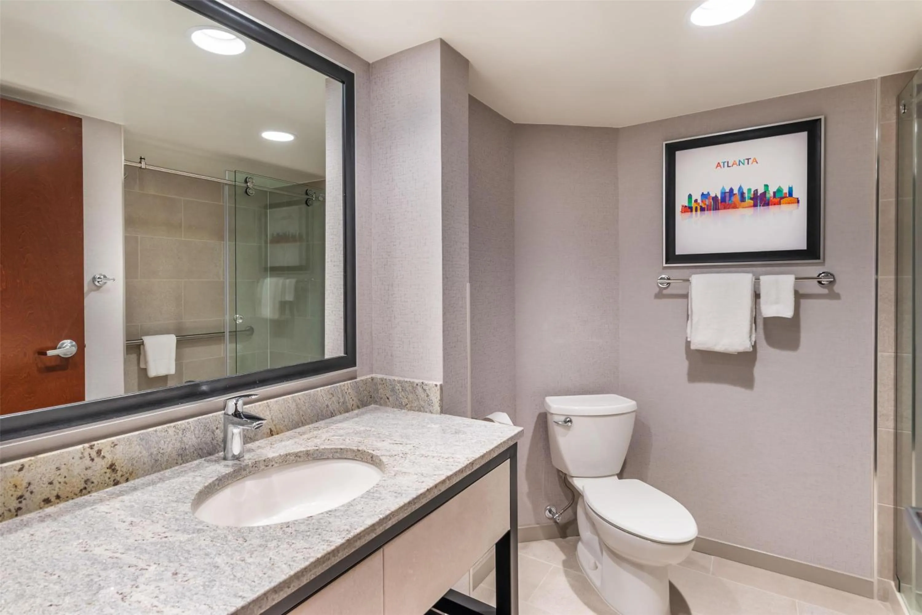 Bathroom in Drury Inn & Suites Atlanta Morrow