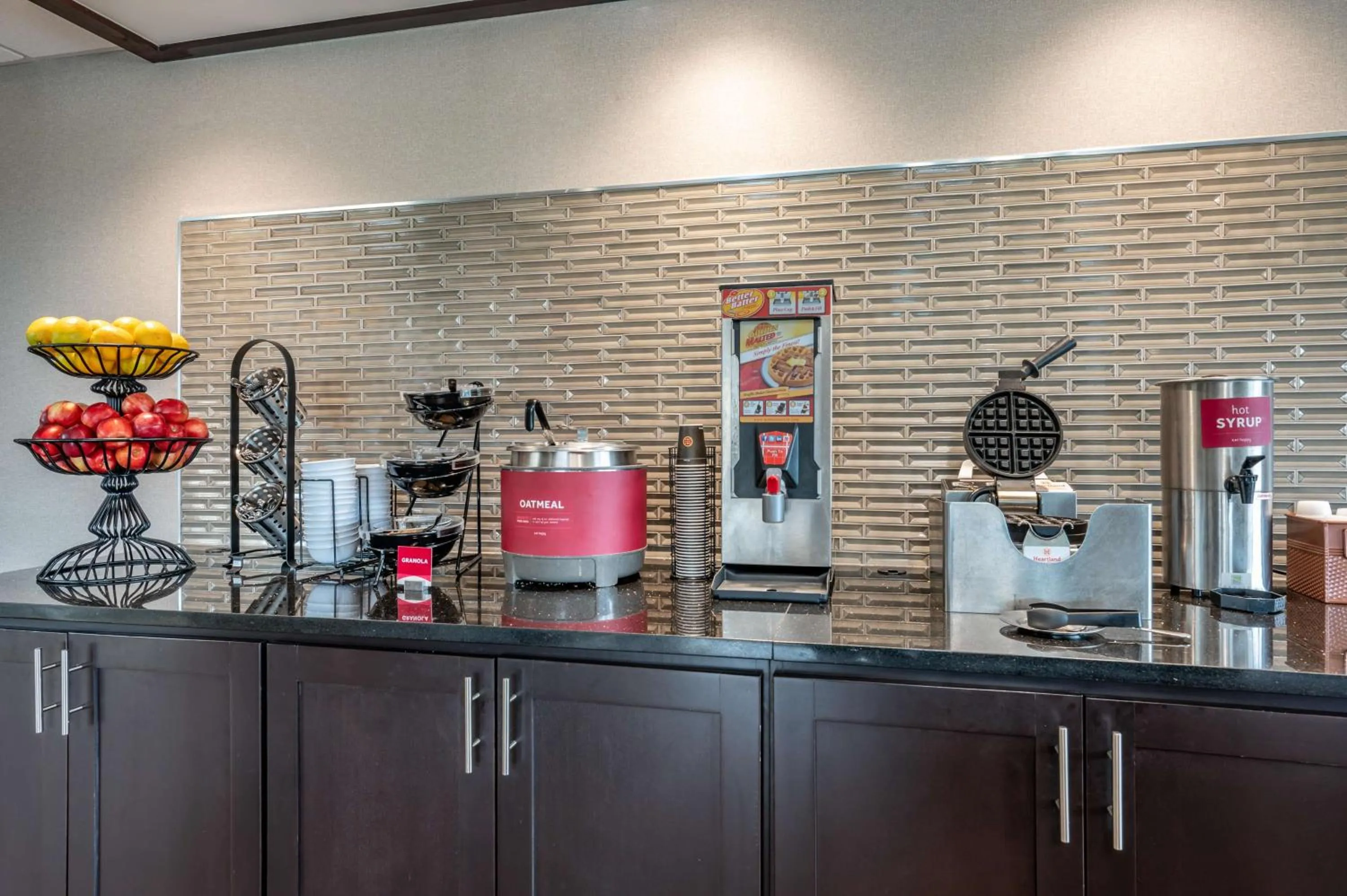 Breakfast in Drury Inn & Suites Champaign