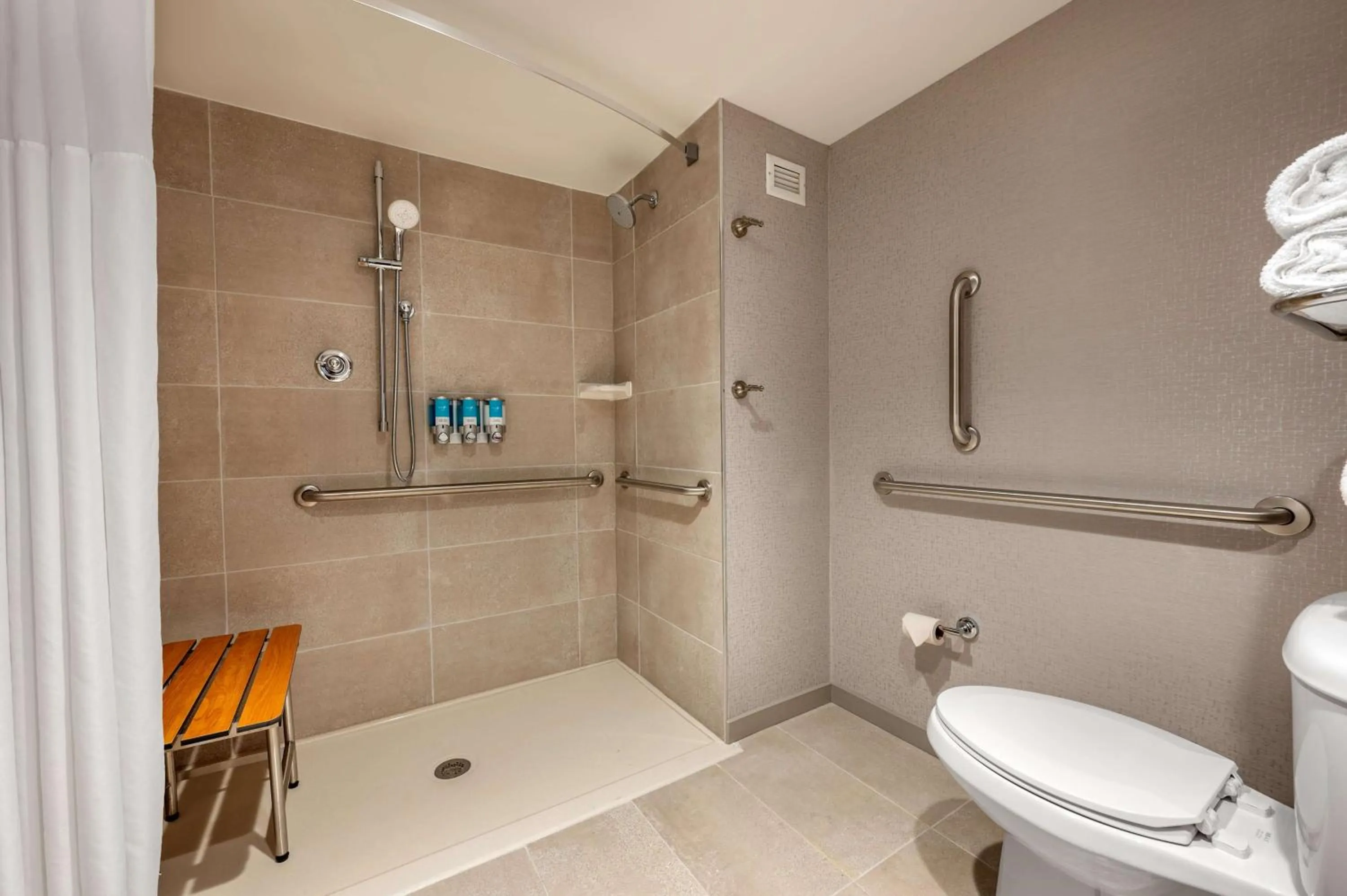 Bathroom in Drury Inn & Suites Champaign