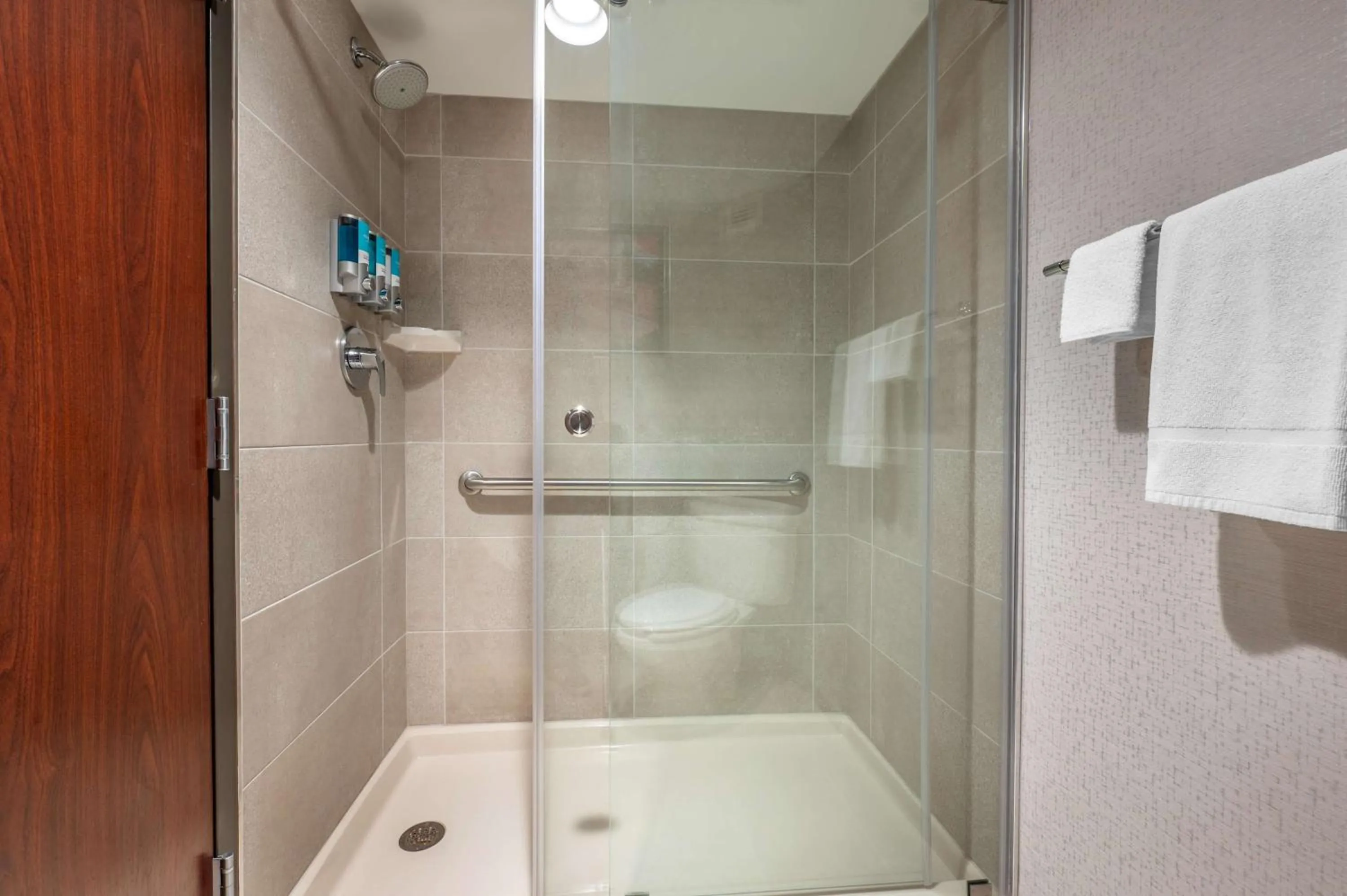 Bathroom in Drury Inn & Suites Champaign