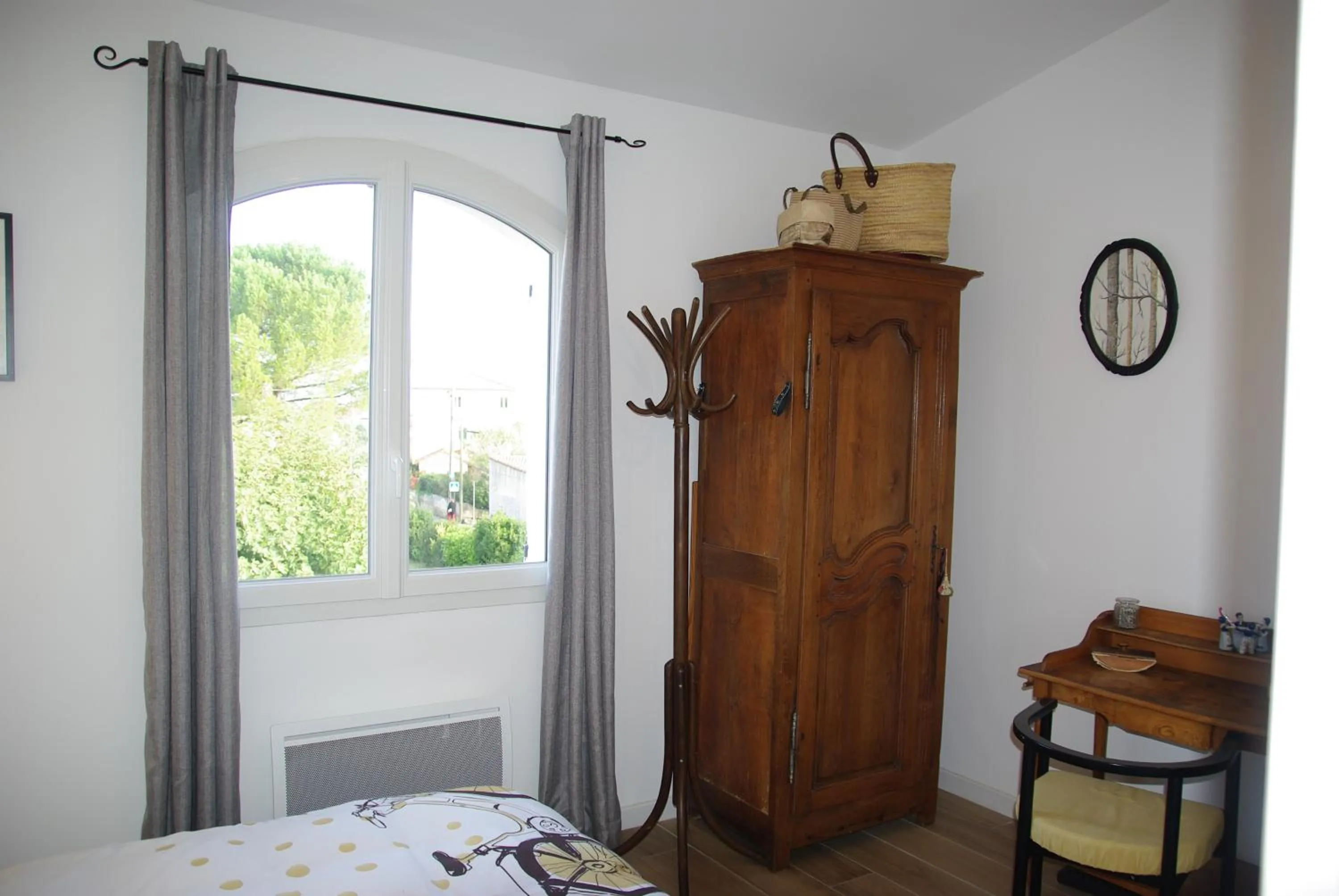 Bedroom in Les Coronilles