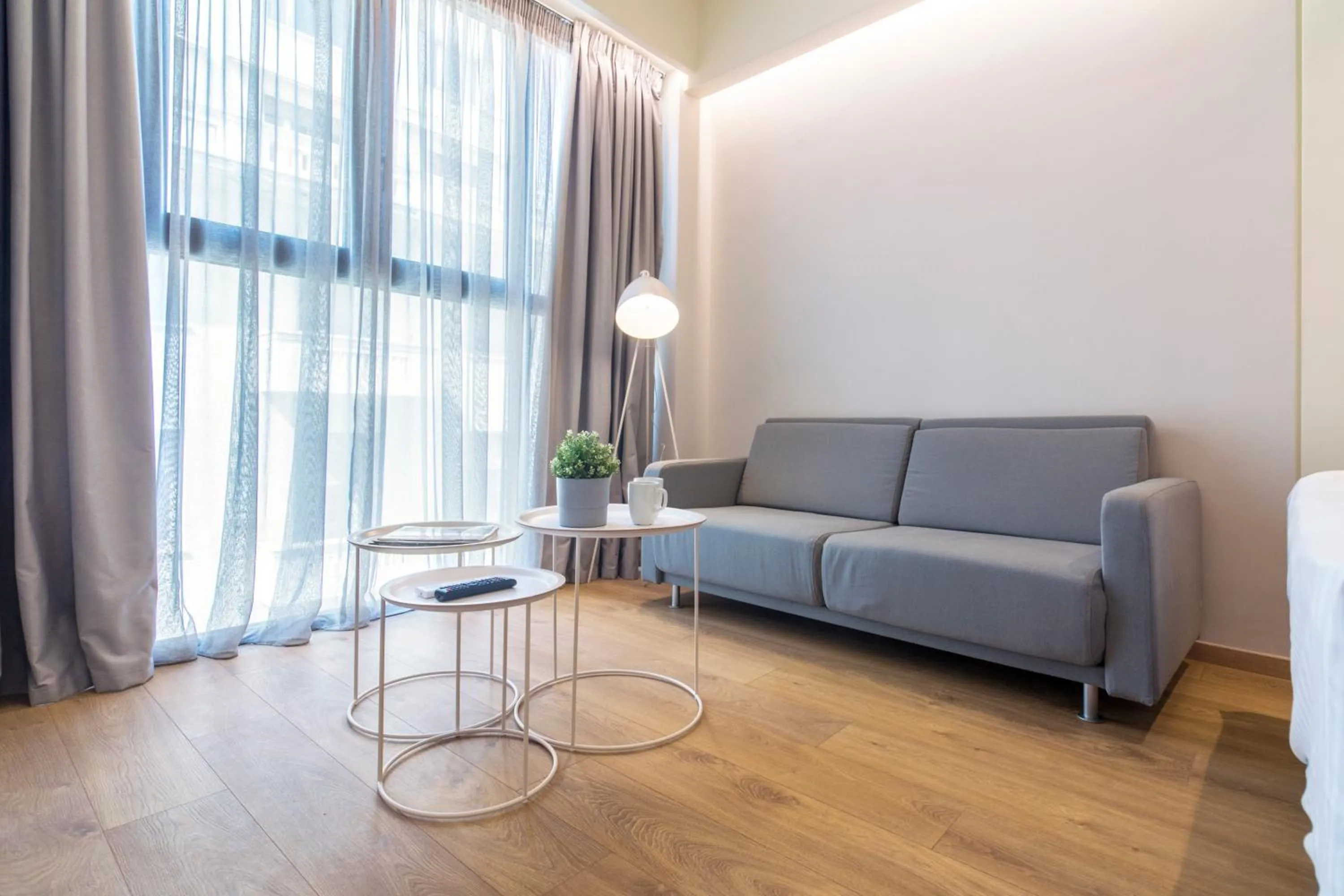 Seating area in Kolokotroni Lofts Syntagma