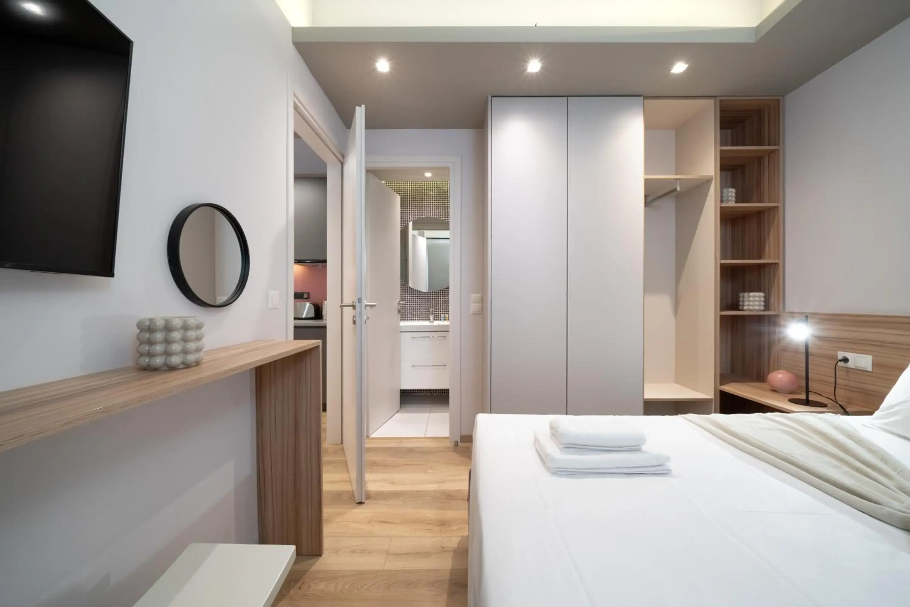 Two-Bedroom Apartment in Kolokotroni Lofts Syntagma Two-Bedroom Apartment in Kolokotroni Lofts Syntagma