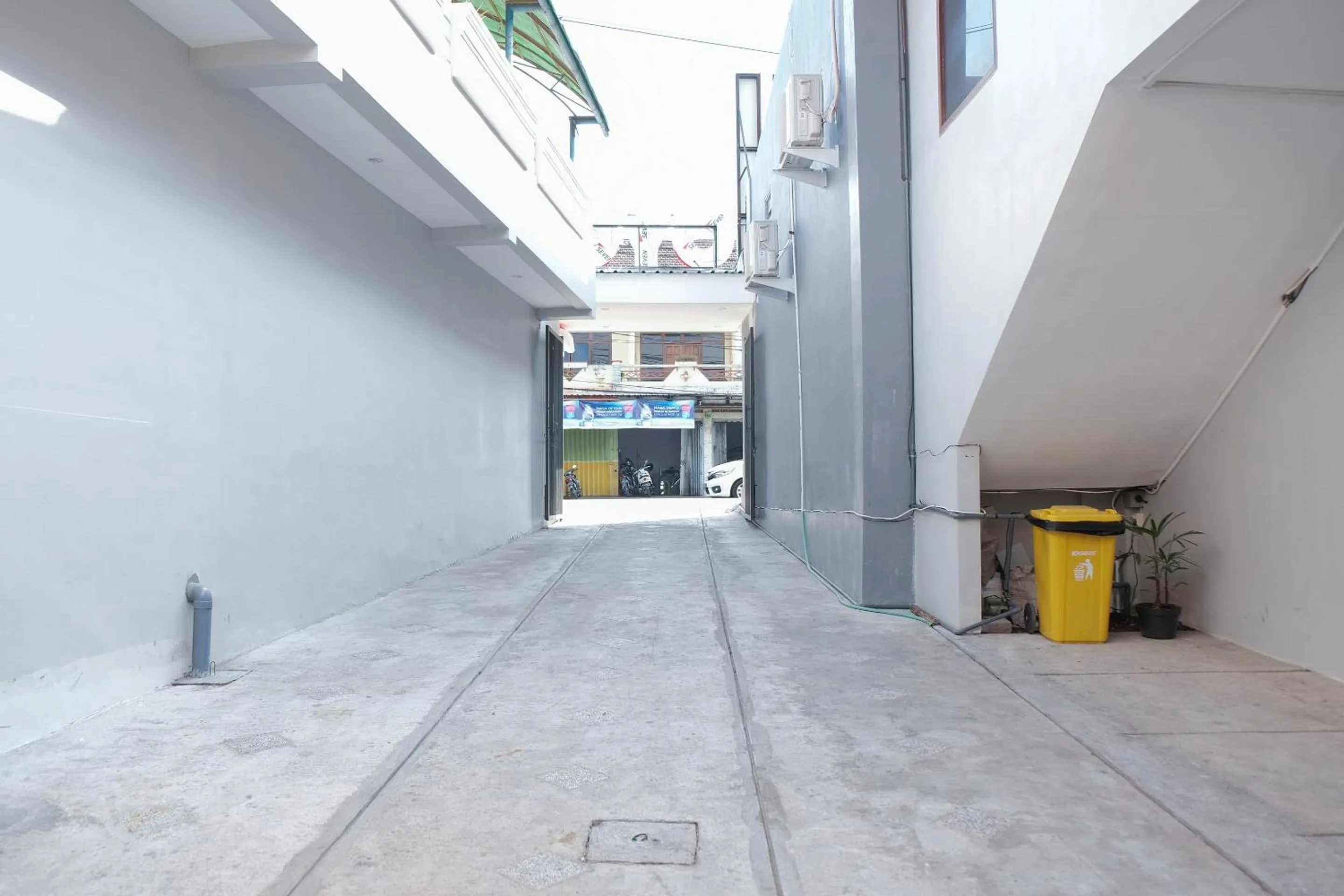 Lobby or reception in Hotel O 111 Residence