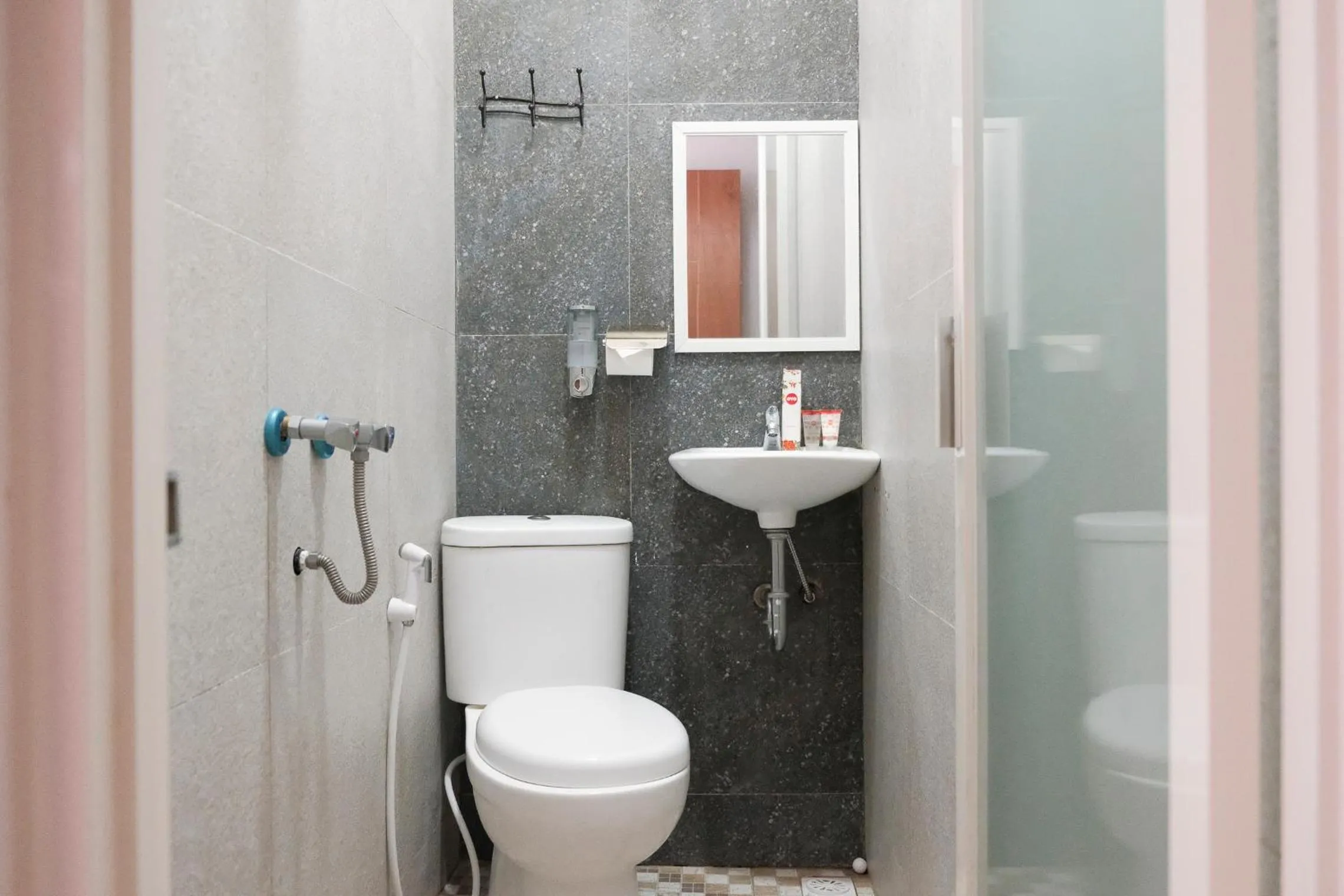 Bedroom in Hotel O 111 Residence