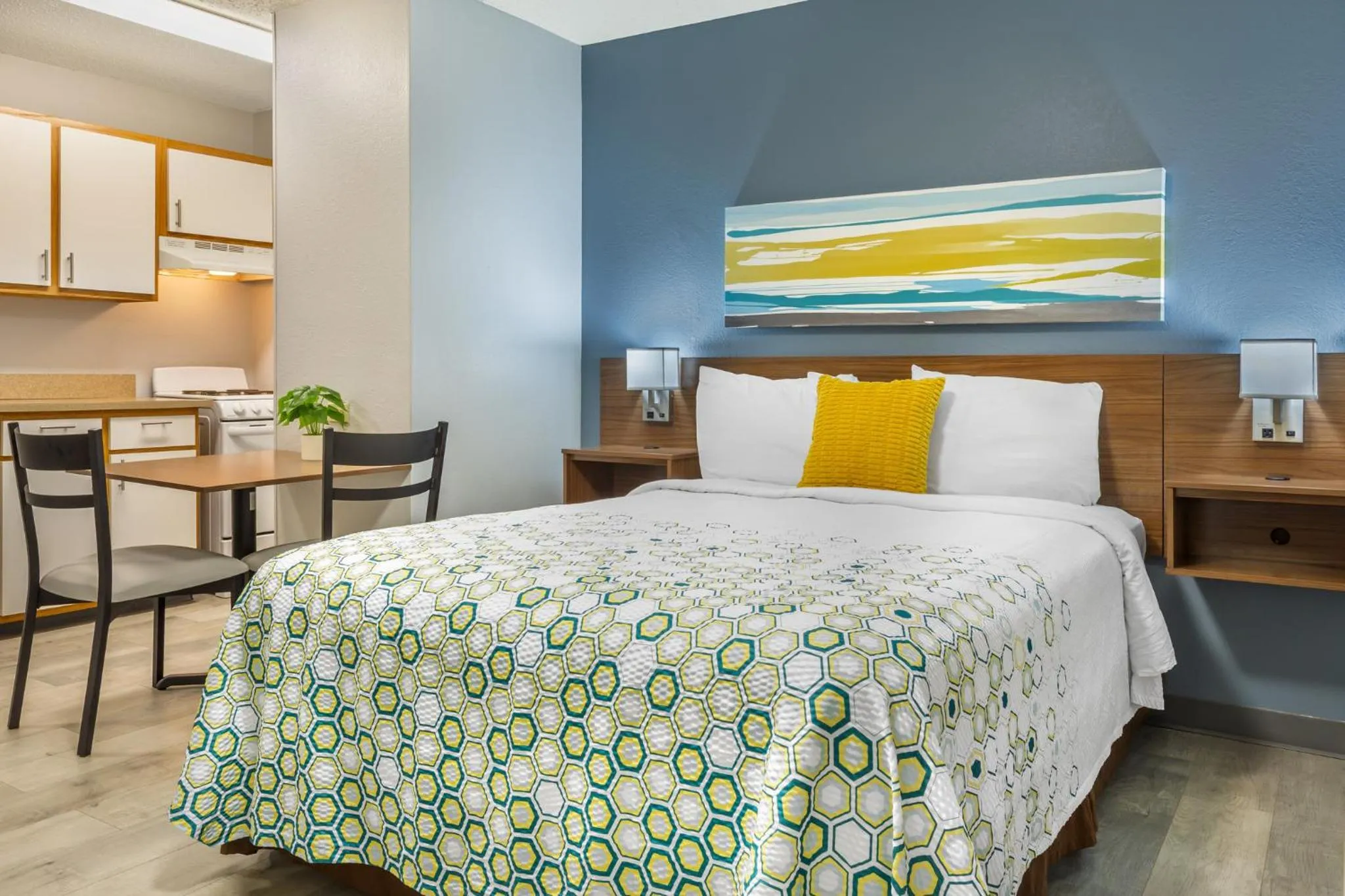 Photo of the whole room, Bed in HomeTowne Studios & Suites by Red Roof Greensboro