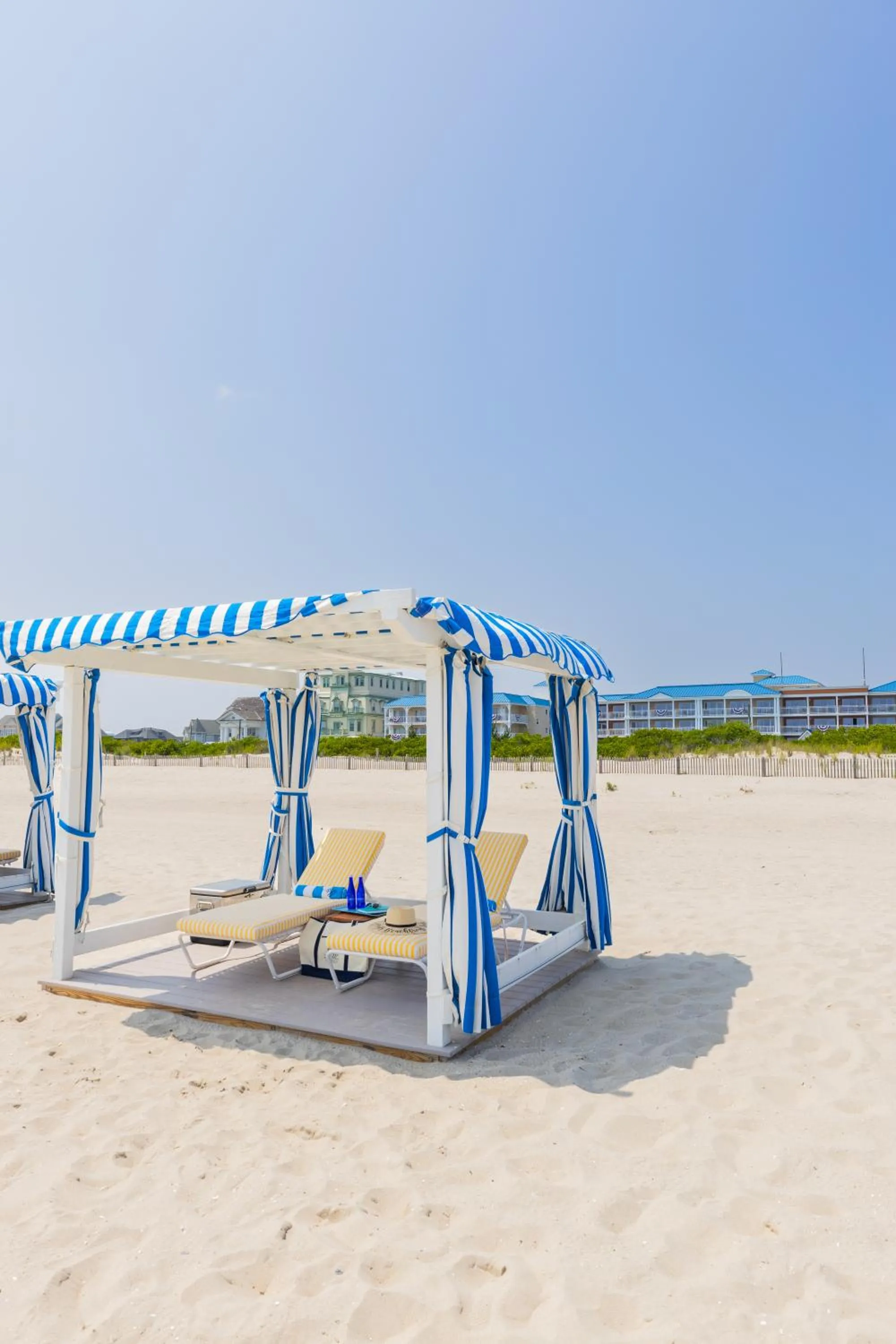 La Mer Beachfront Resort