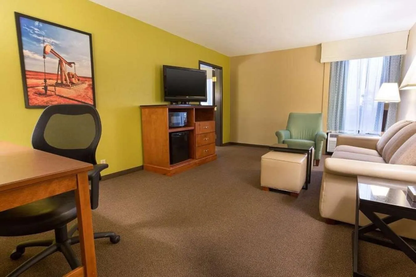 Living room in Drury Inn & Suites Houston Sugar Land