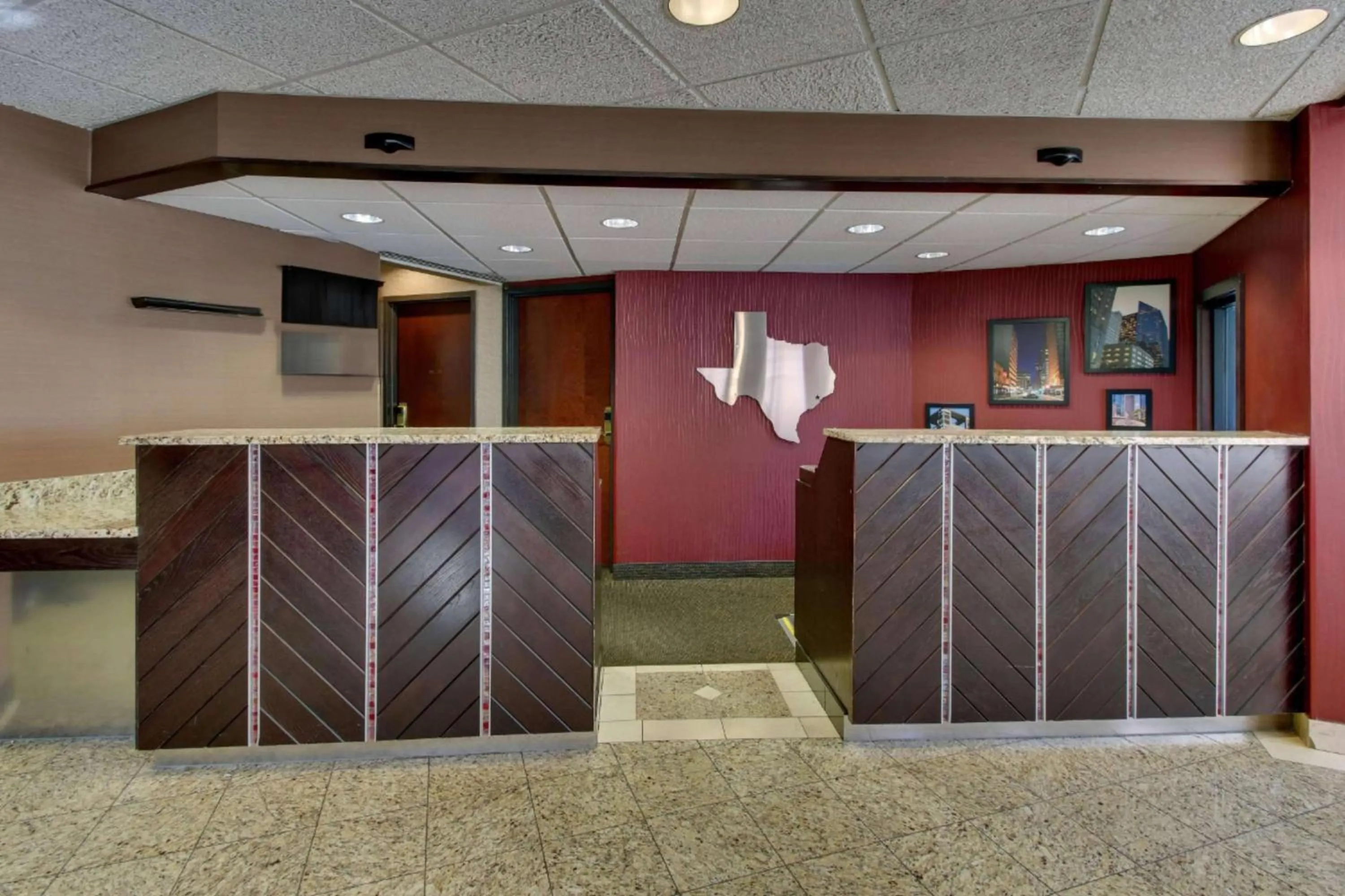 Lobby or reception in Drury Inn & Suites Houston Sugar Land