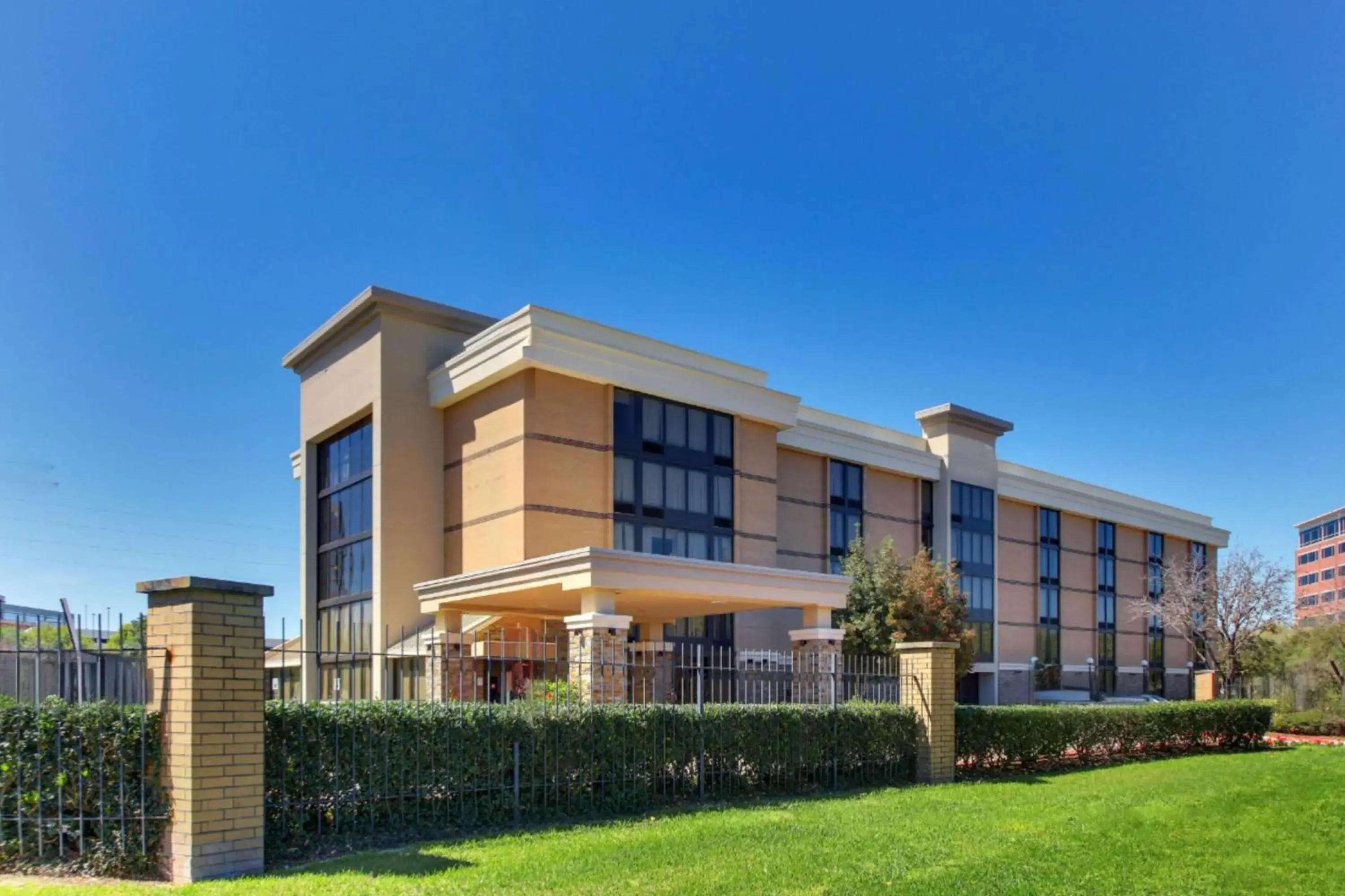Heritage Inn Suites Houston Sugar Land, Trademark by Wyndham Heritage Inn Suites Houston Sugar Land, Trademark by Wyndham