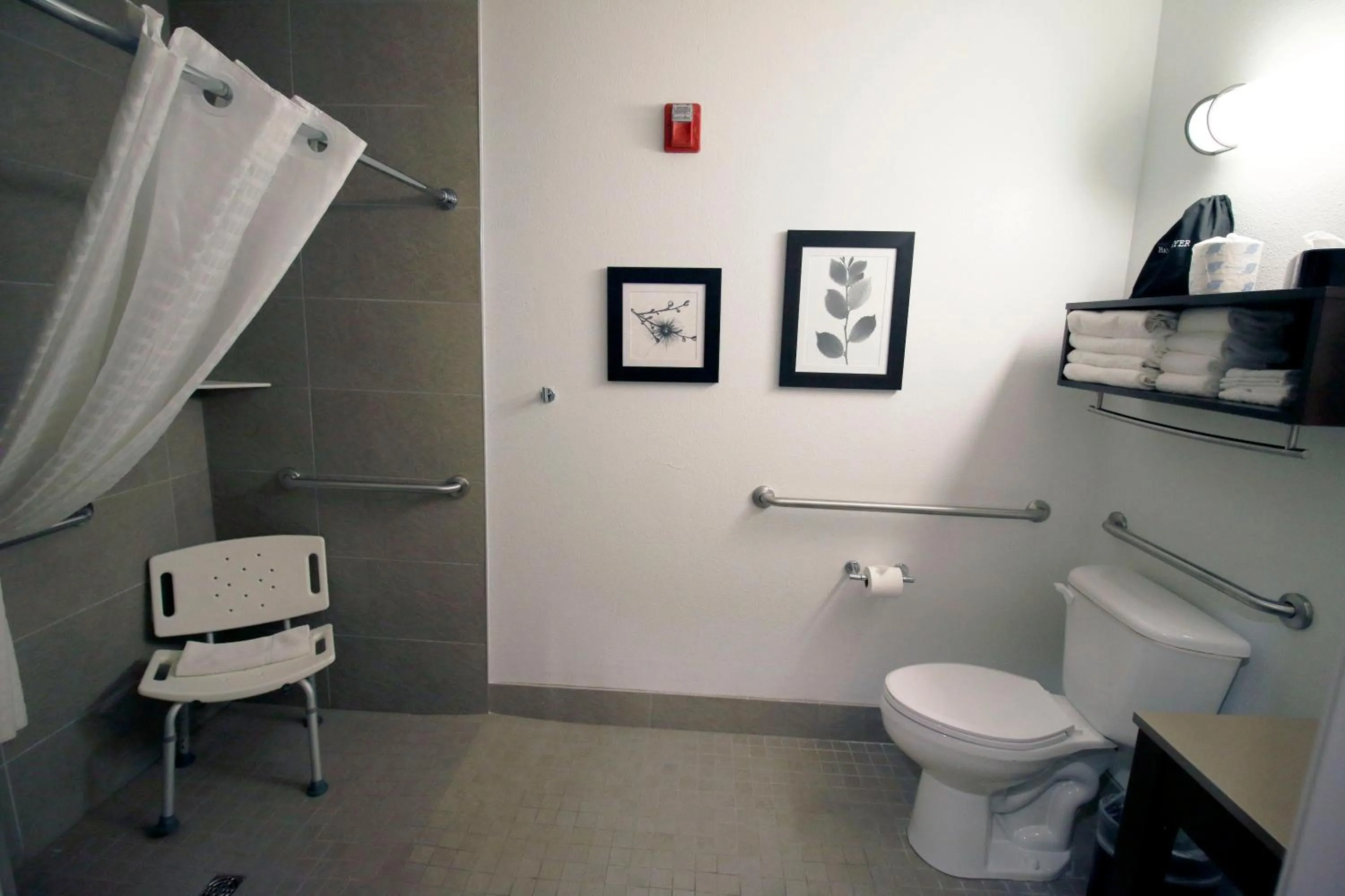 Country Inn & Suites by Radisson, Council Bluffs, IA