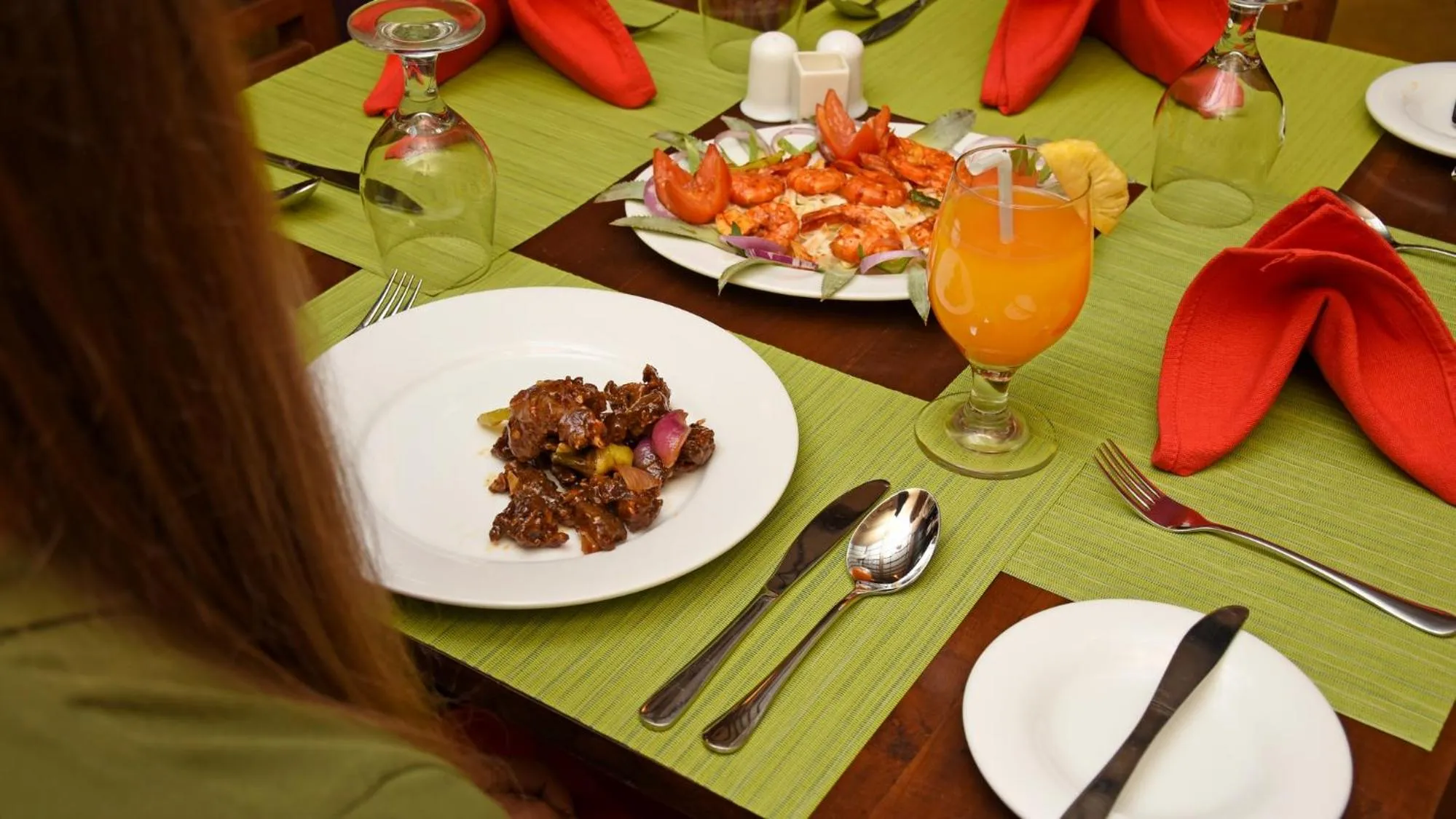 Restaurant/places to eat in Melheim Beach Kalpitiya