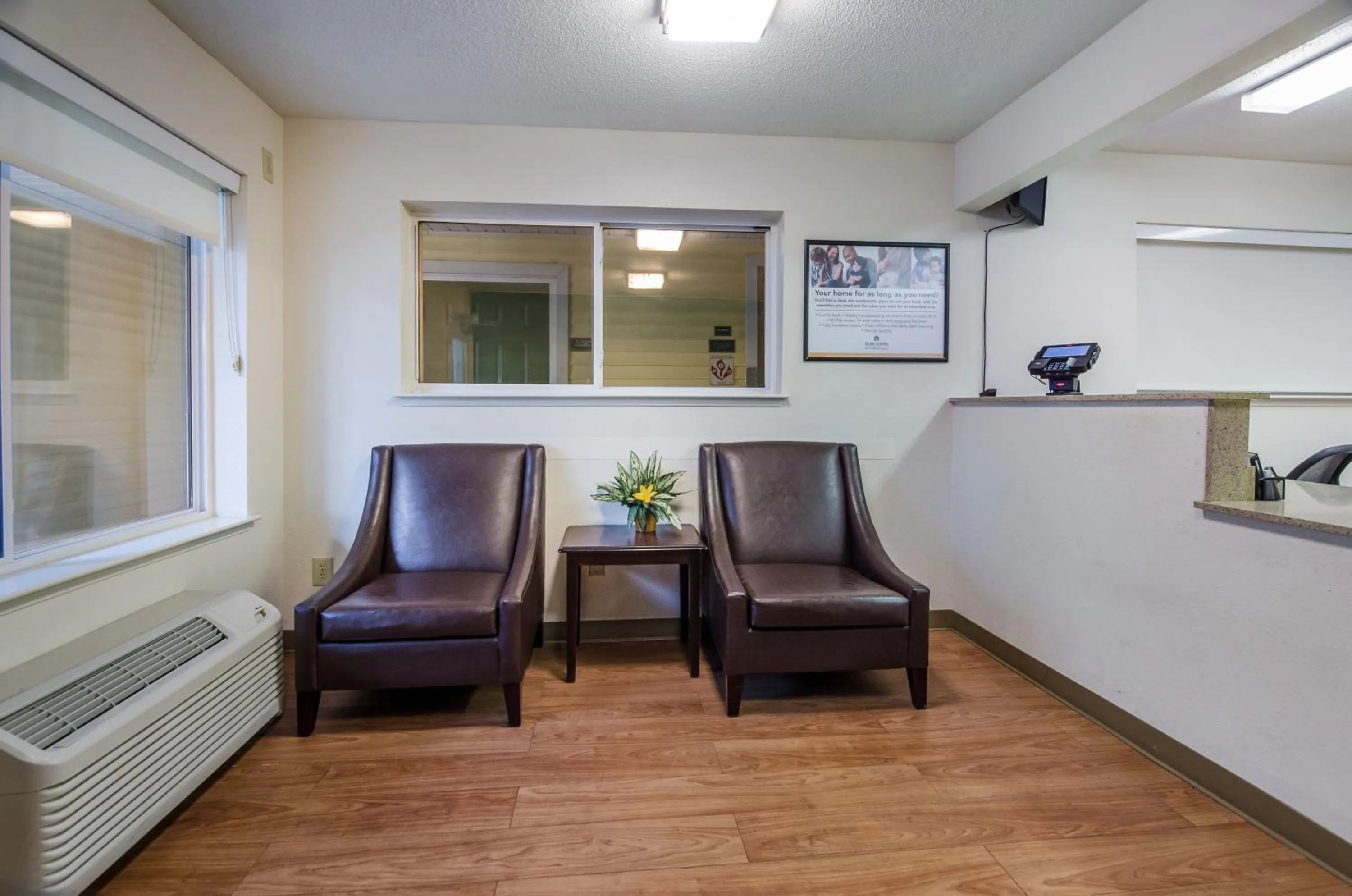 Lobby or reception in HomeTowne Studios by Red Roof Winston-Salem - University Pkwy