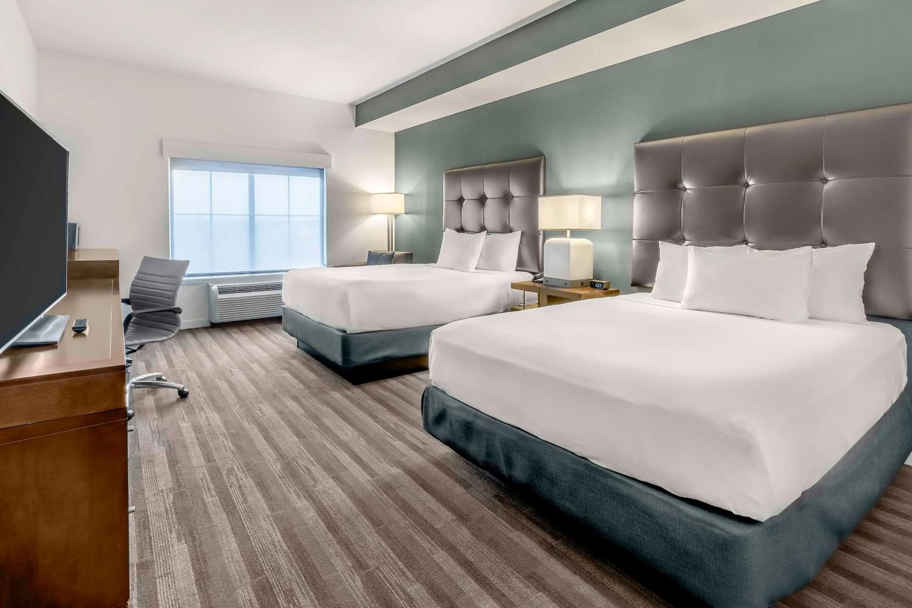 Bedroom, Bed in Hyatt House Richmond - Short Pump