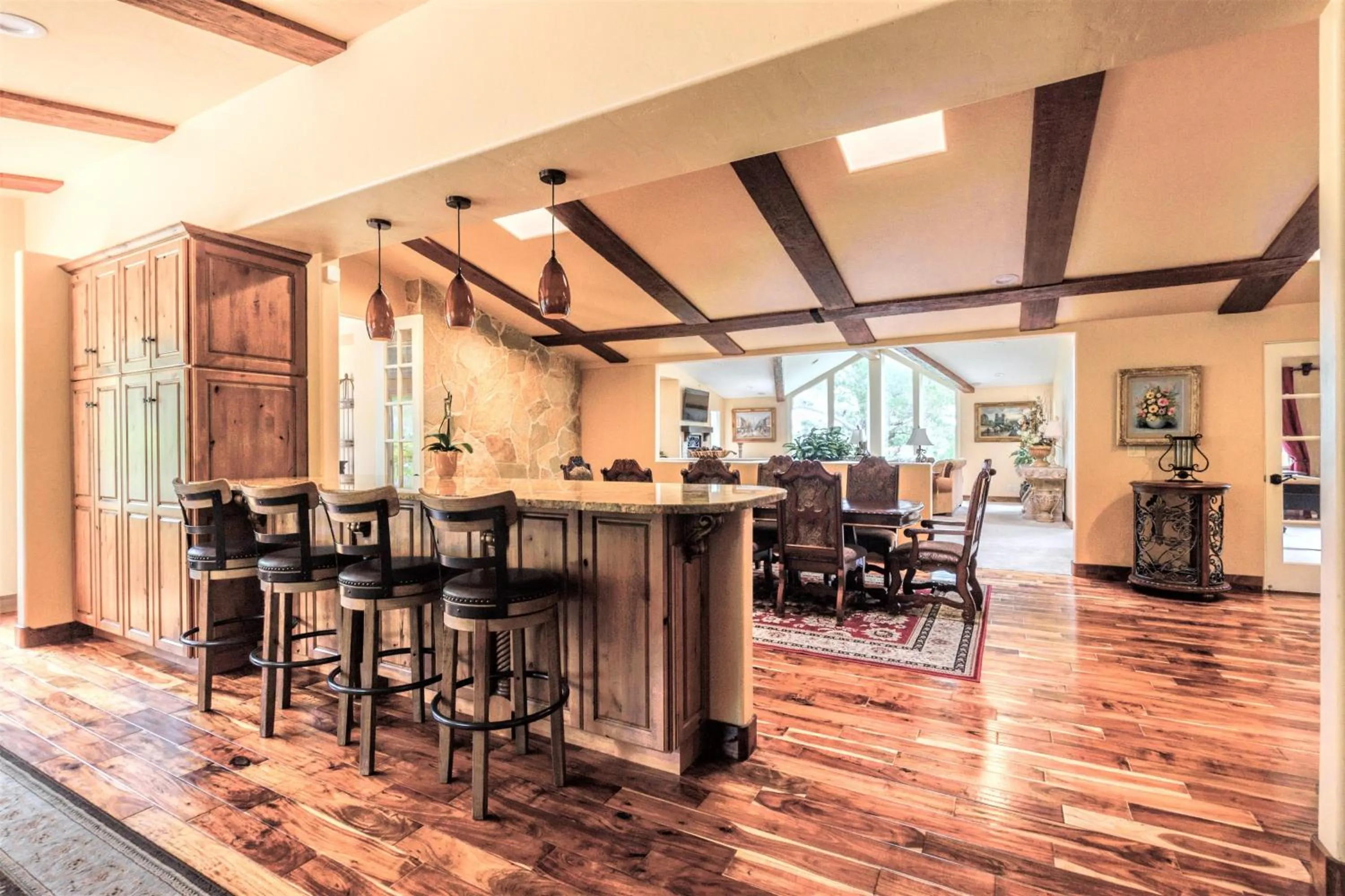 LX18: Golfer's Dream Retreat Estate