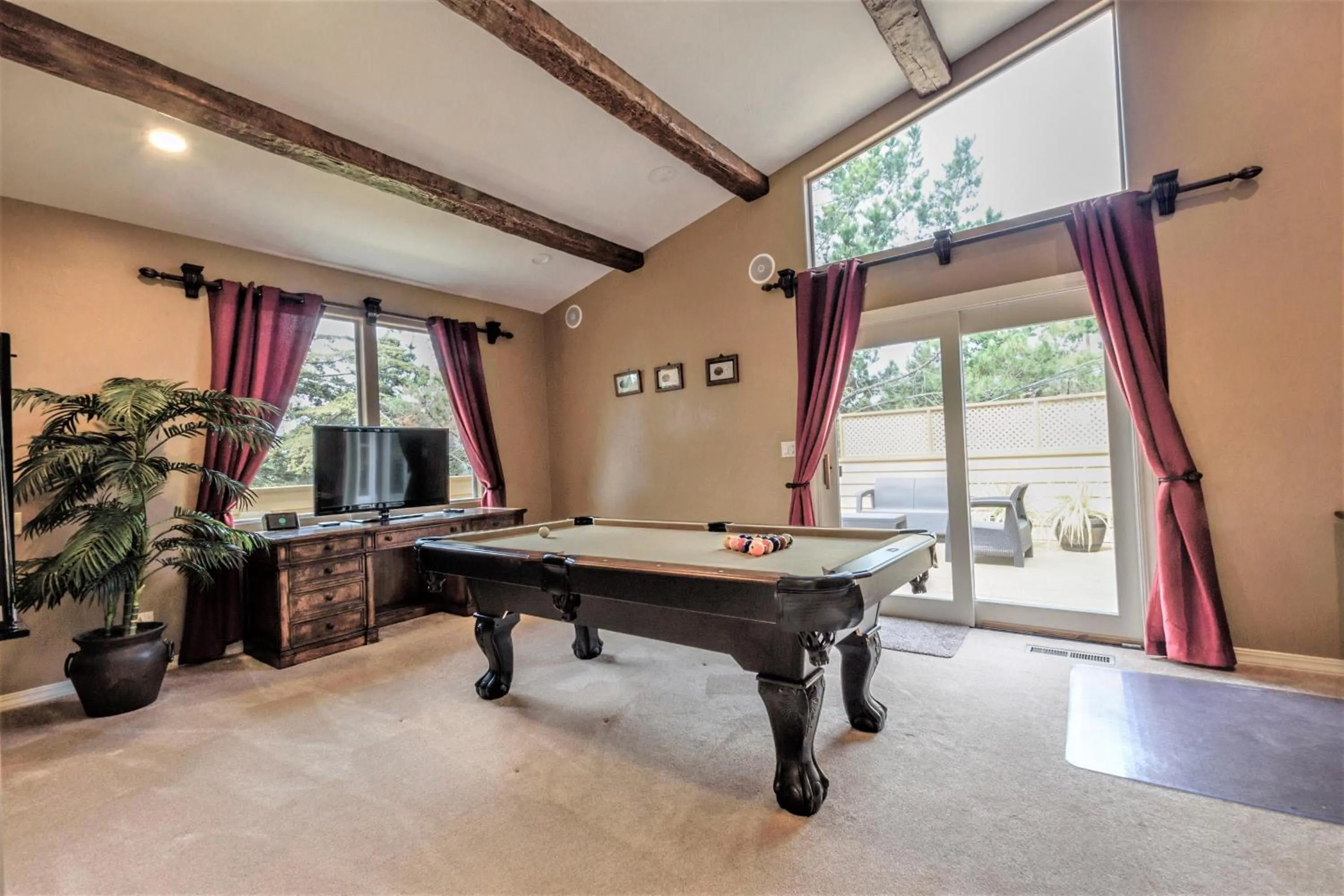 LX18: Golfer's Dream Retreat Estate