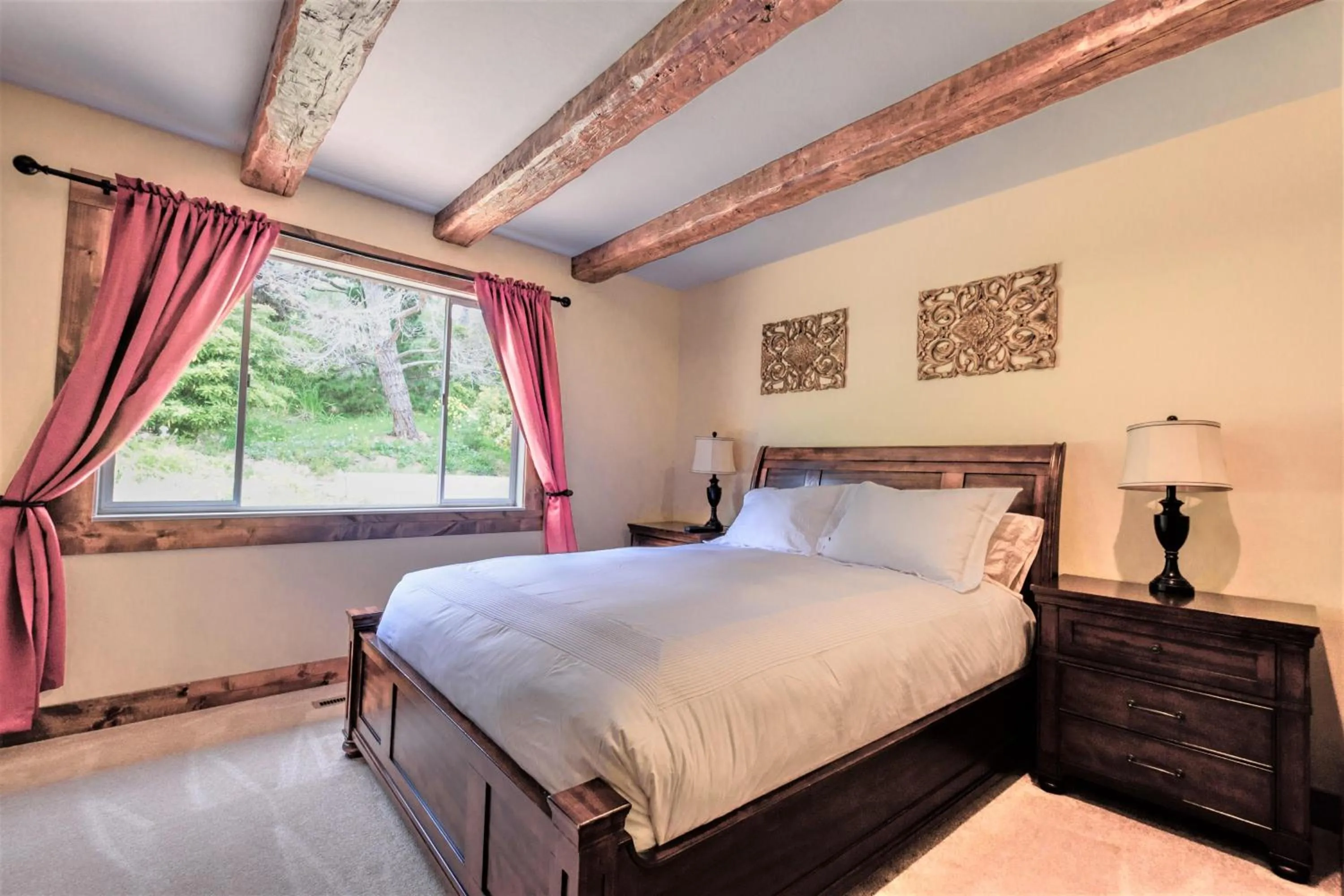Bed in LX18: Golfer's Dream Retreat Estate