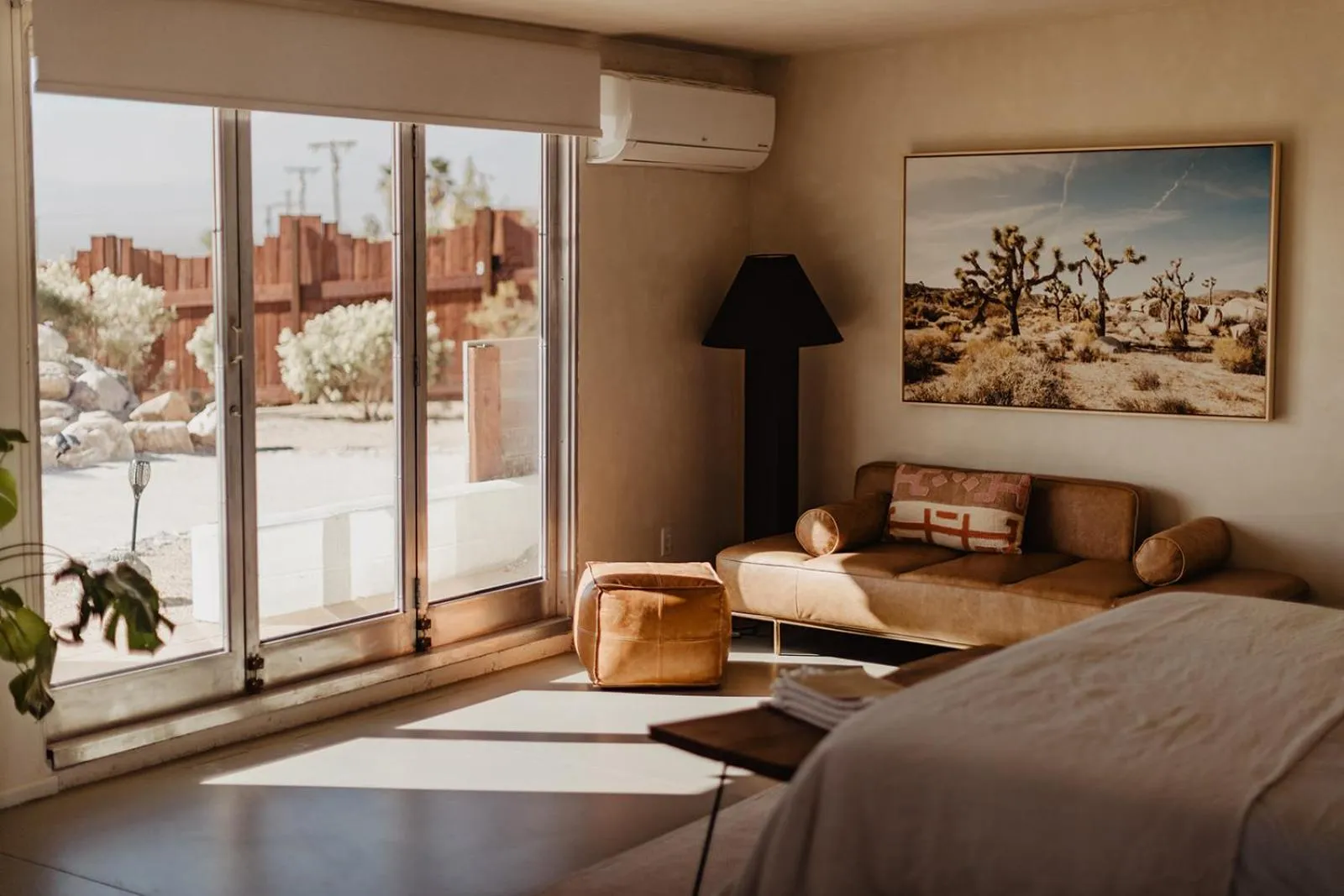 Bed in Miracle Manor Boutique Hotel & Spa