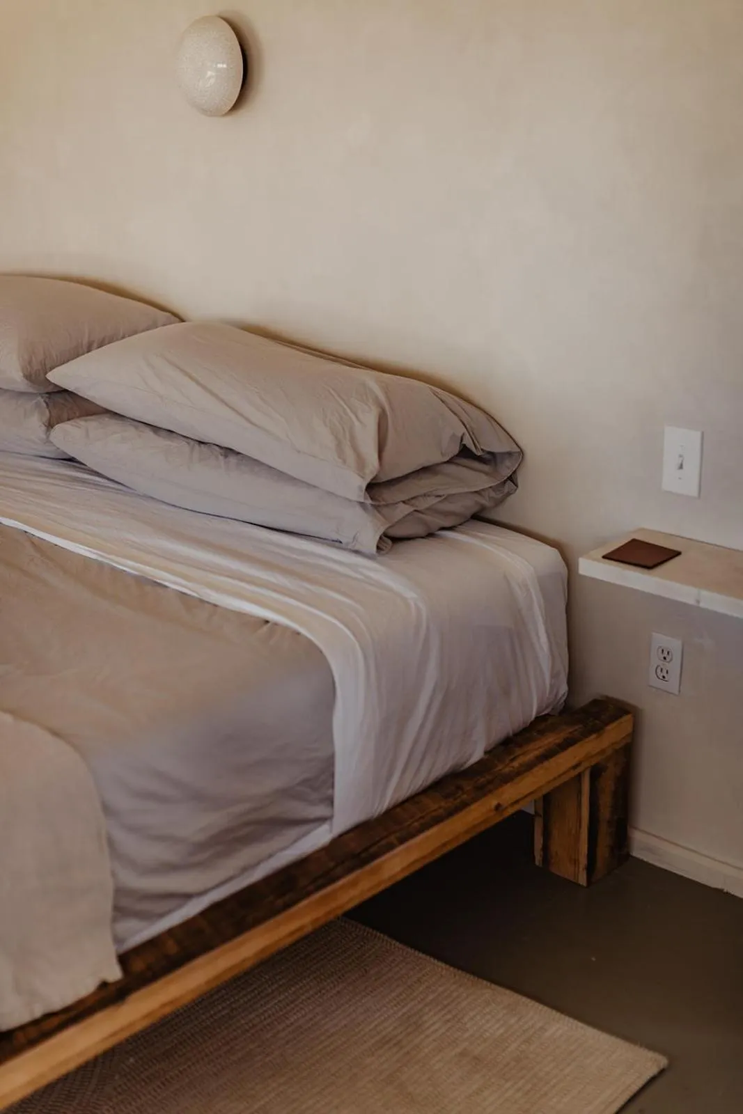 Bed in Miracle Manor Boutique Hotel & Spa