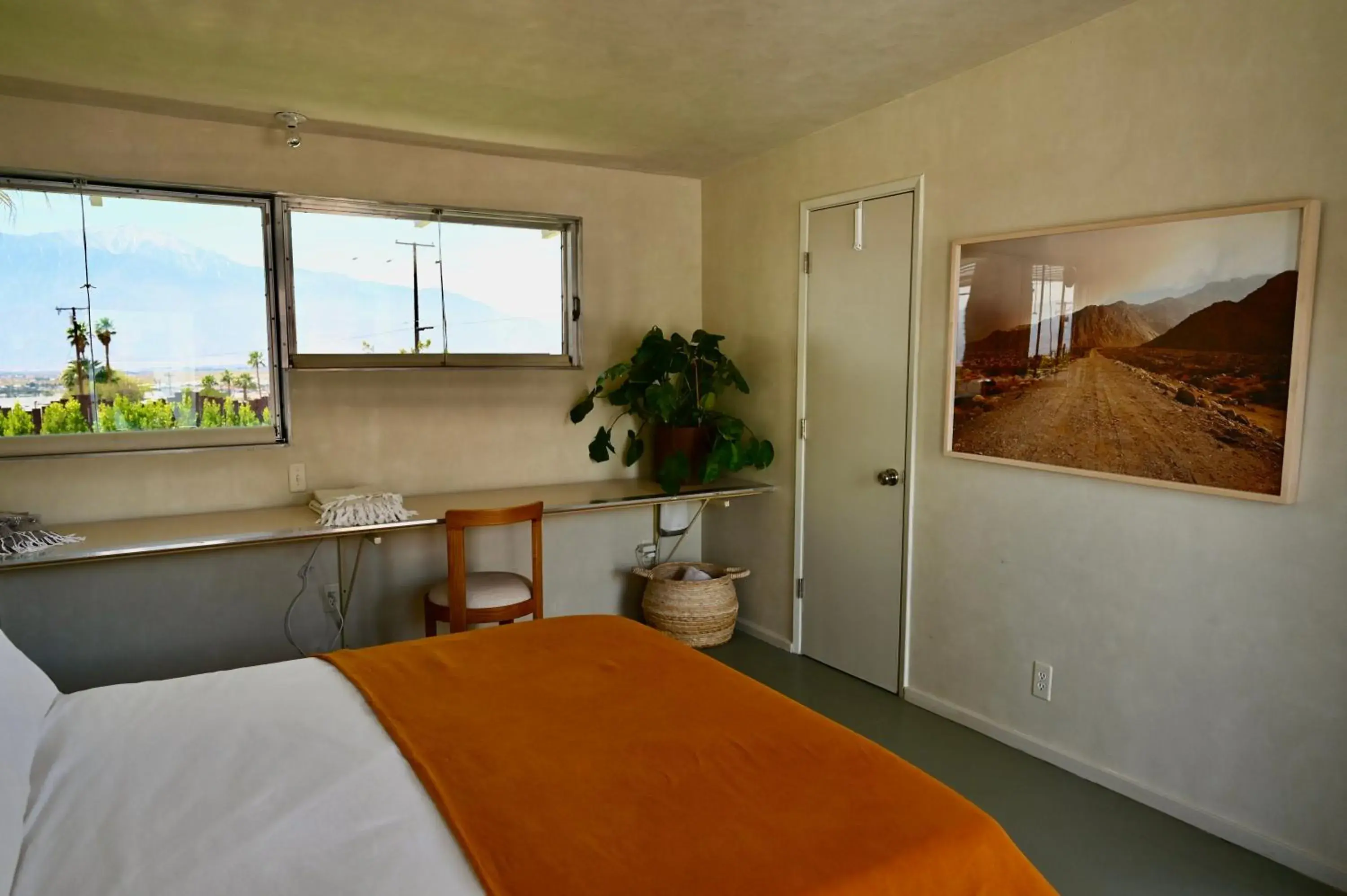 Deluxe Queen Room in Miracle Manor Boutique Hotel & Spa Deluxe Queen Room in Miracle Manor Boutique Hotel & Spa