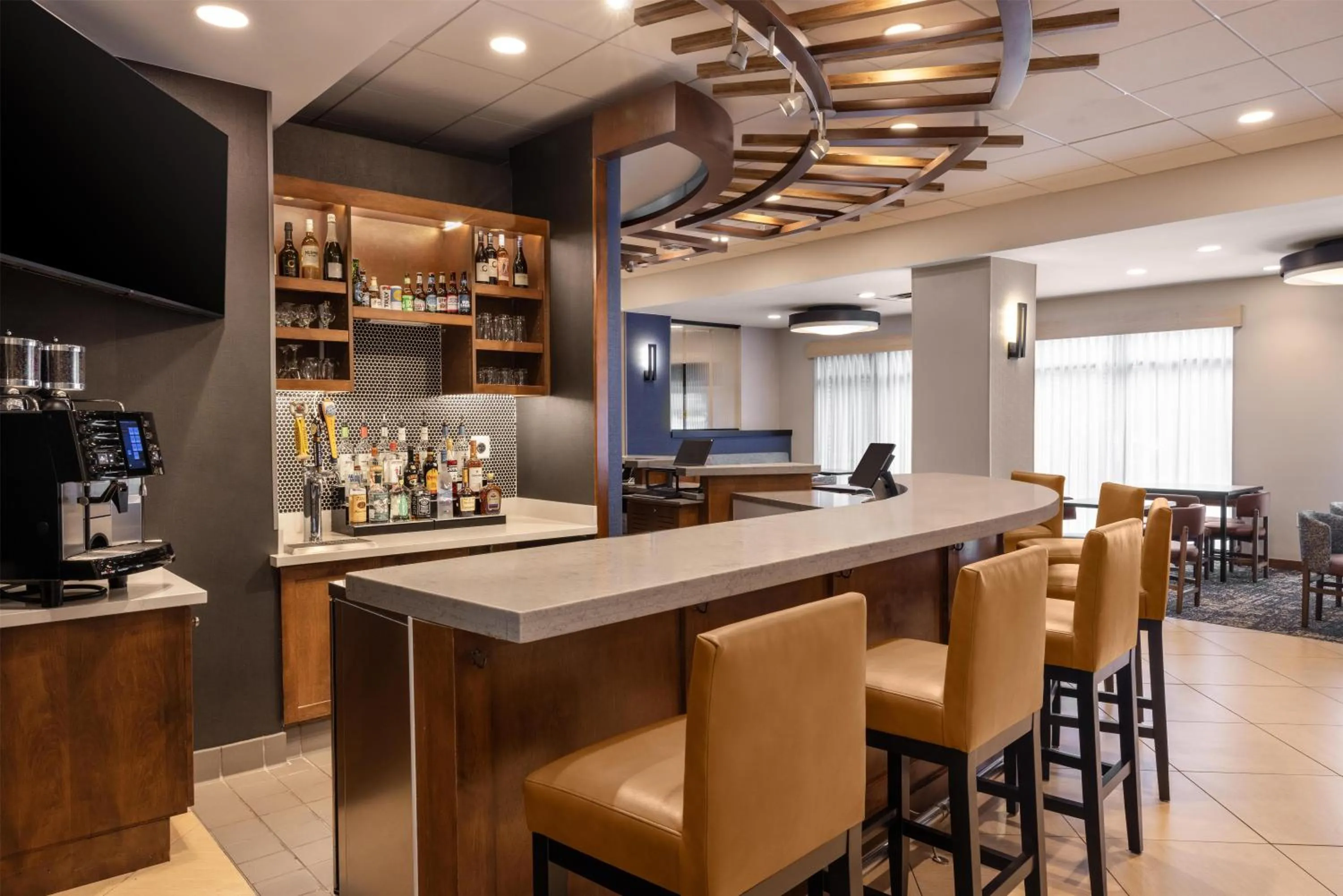 Restaurant/places to eat in Hyatt Place Sterling Dulles Airport North